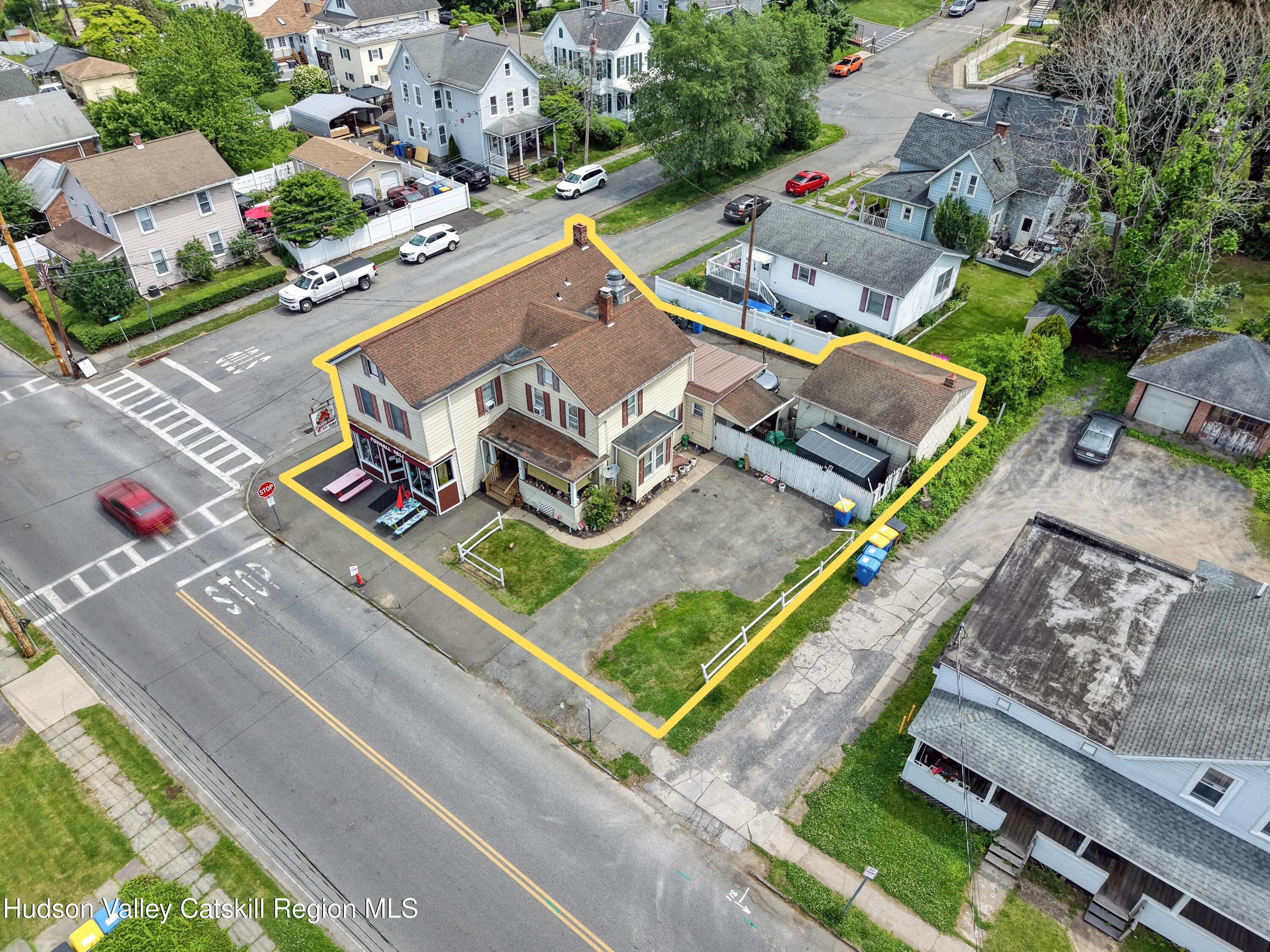 100 Foxhall Avenue