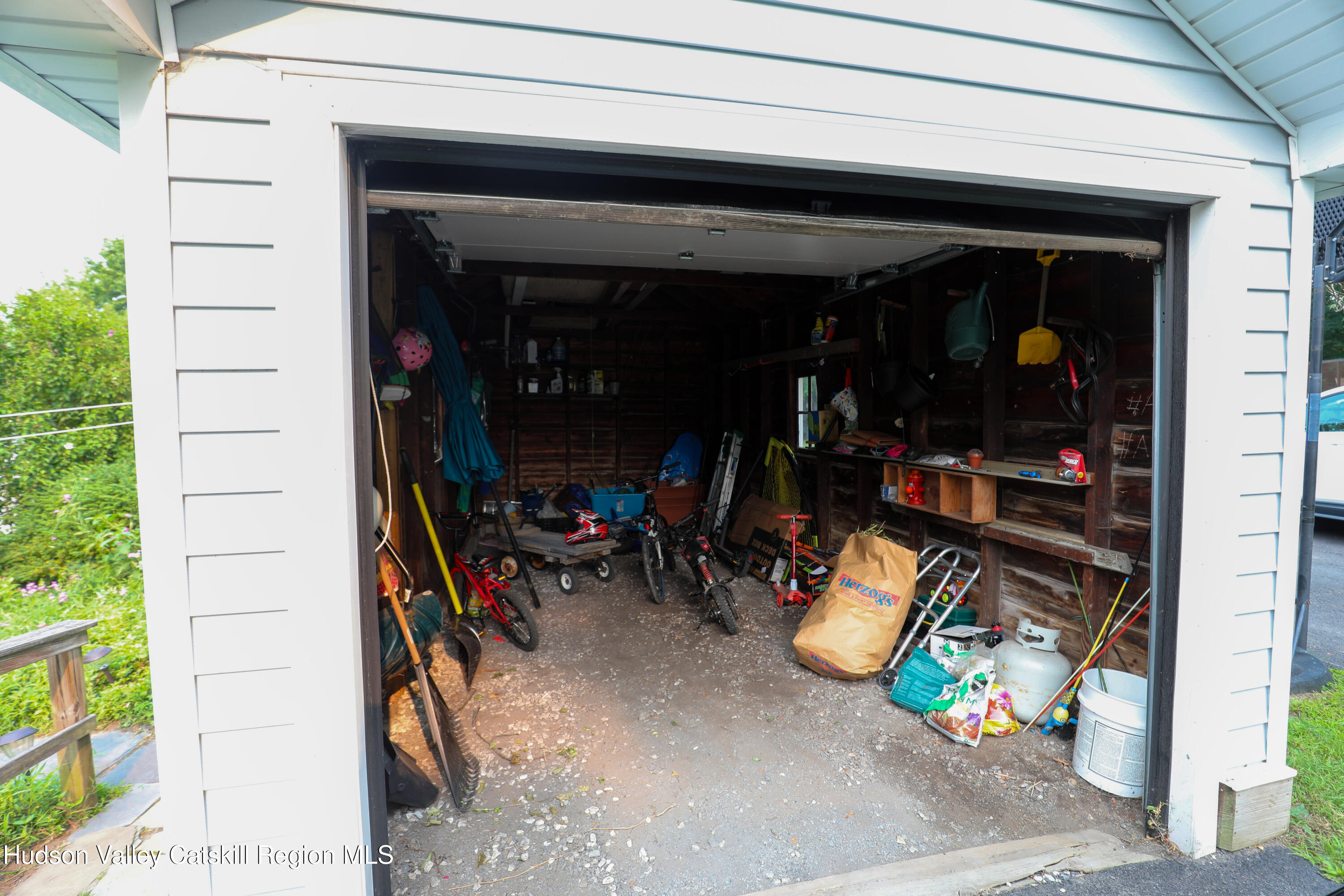 98 Hurley Avenue