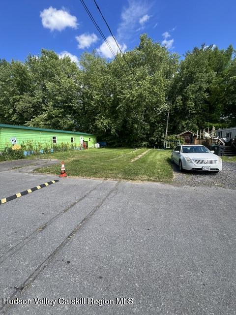 136 River Road