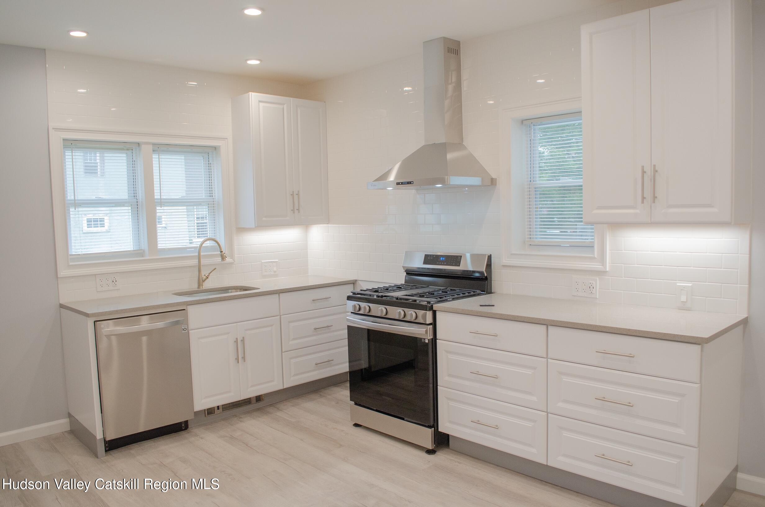 152 Saint James Street 1