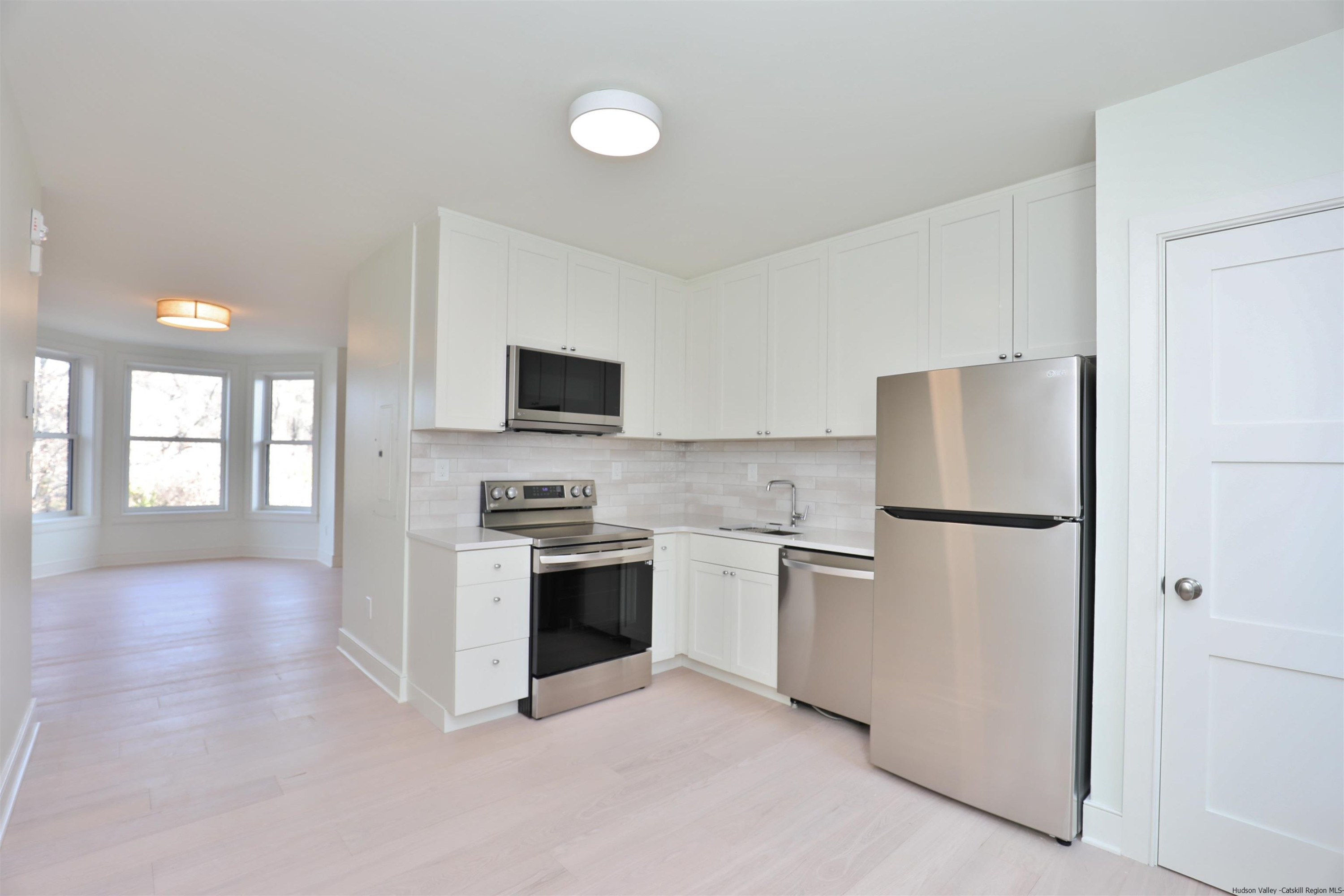 85 Broadway 3