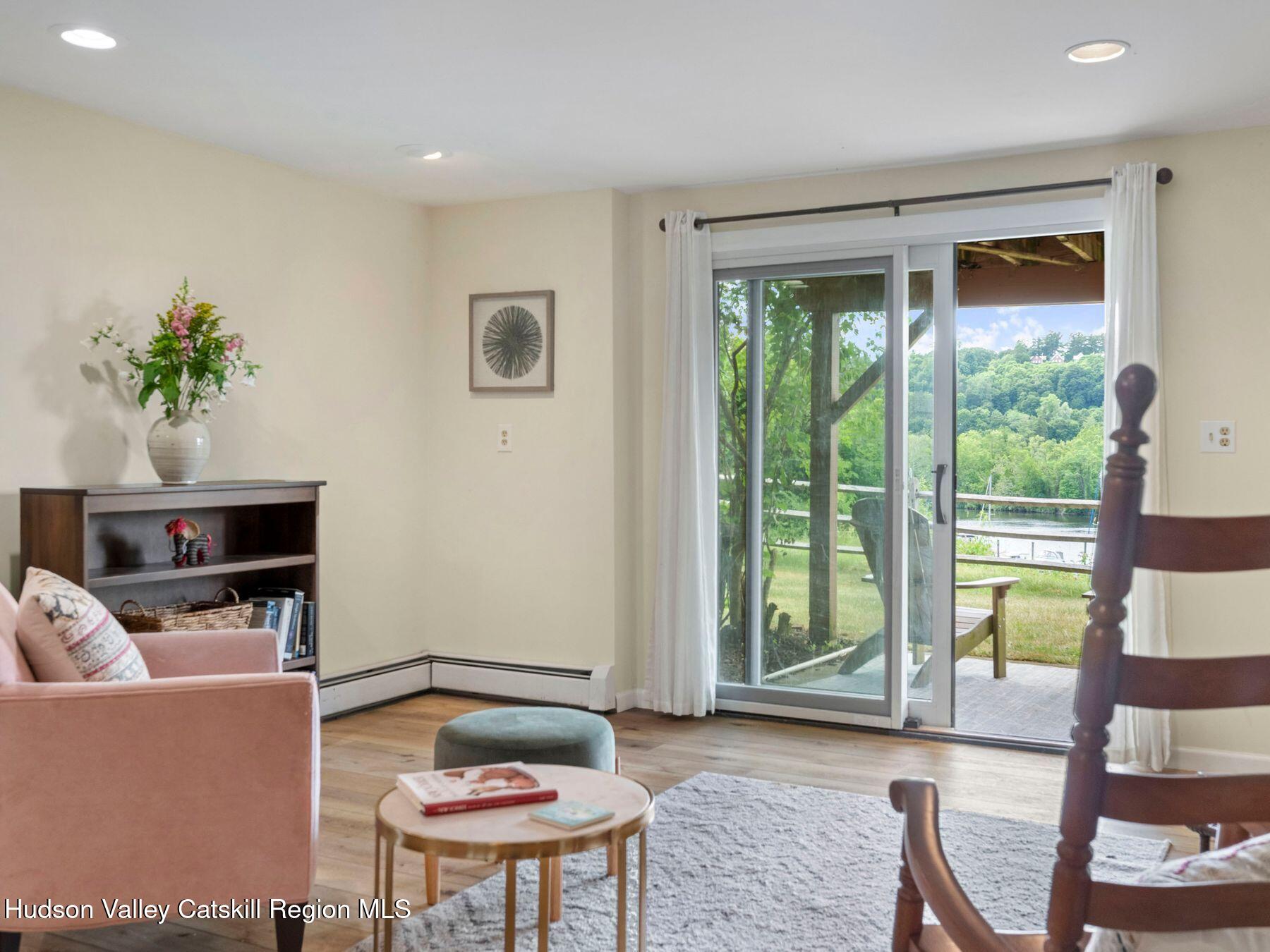17 Rondout Harbor