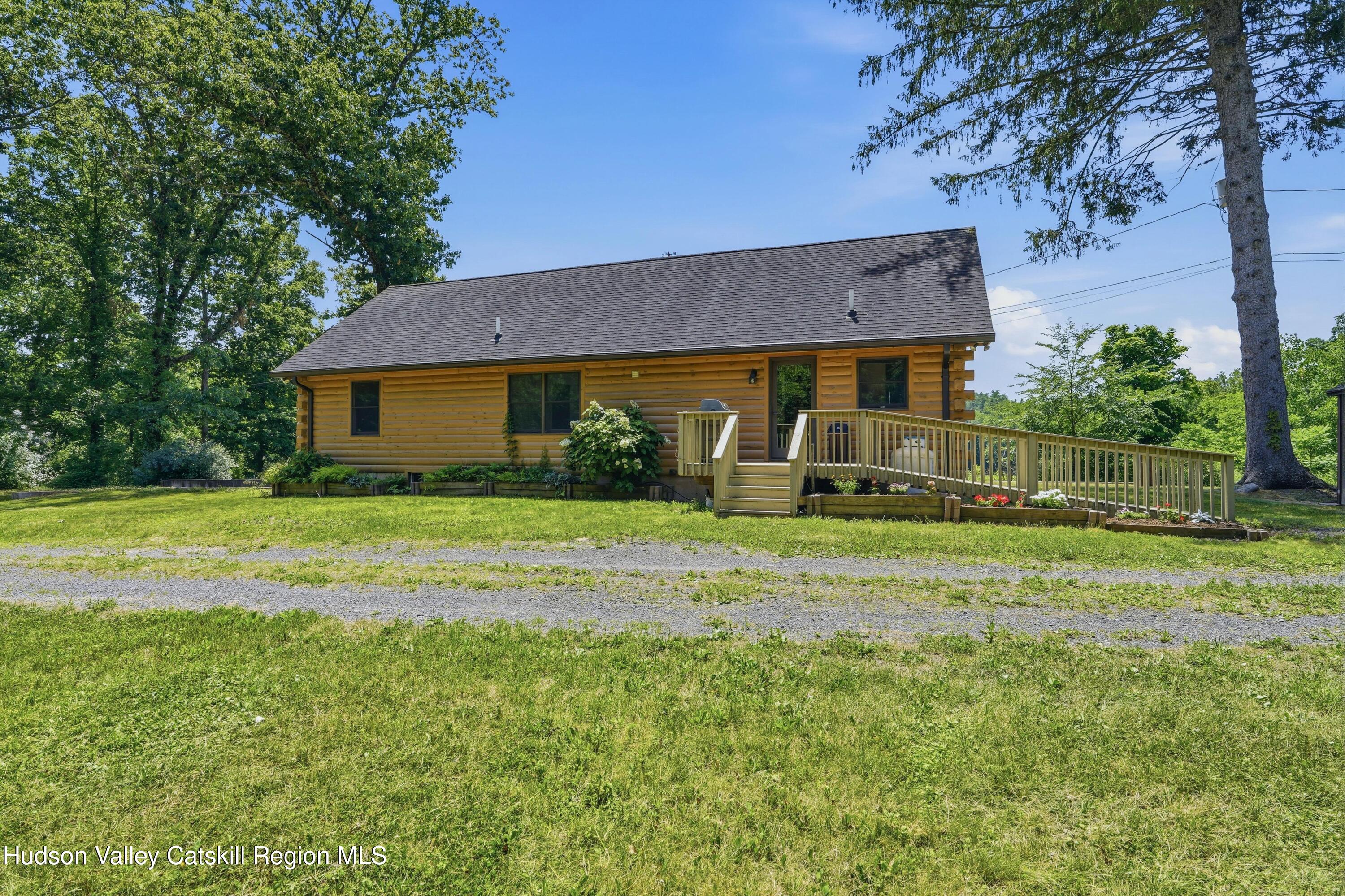 22 Deer Haven Drive