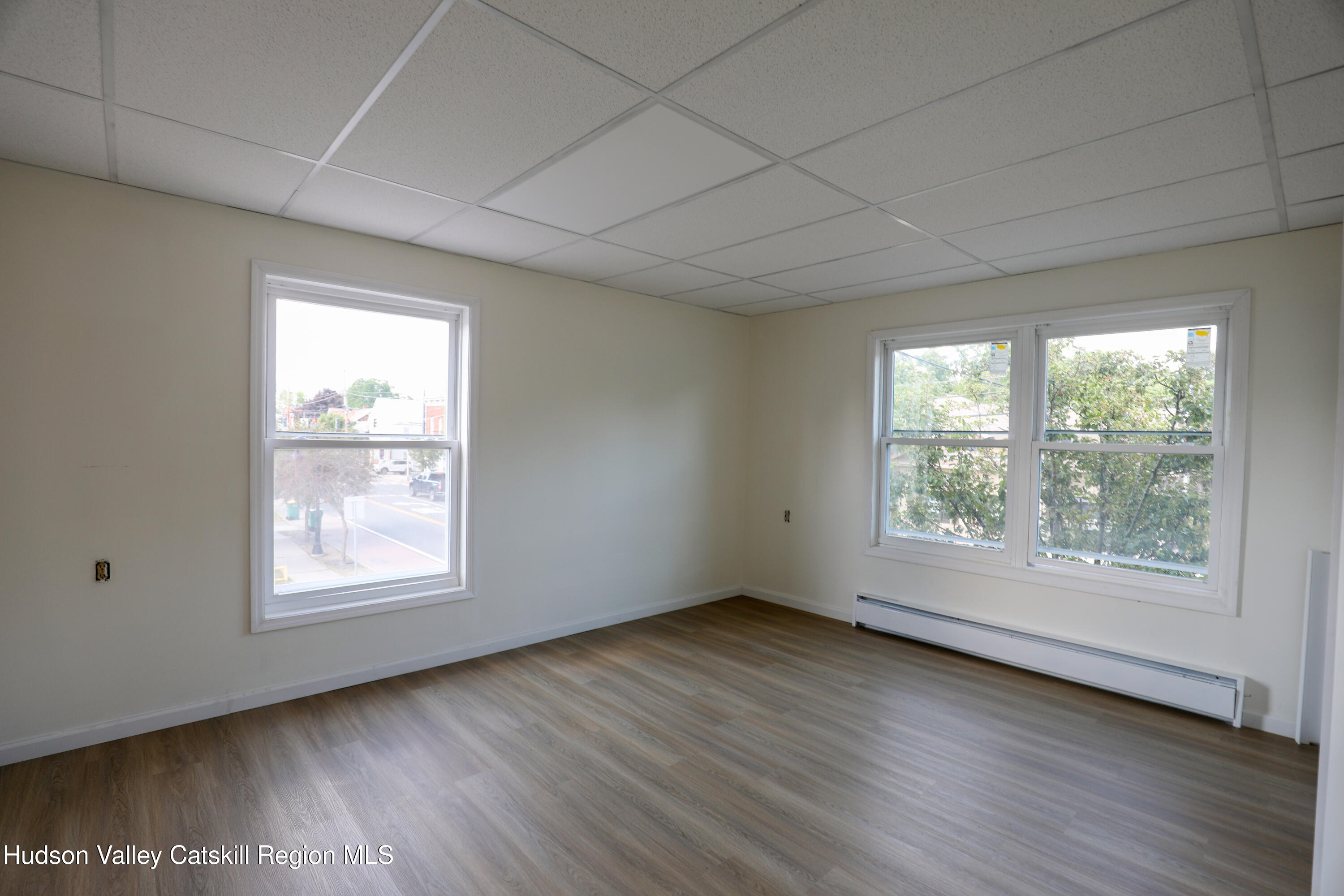 184-186 Broadway 2c