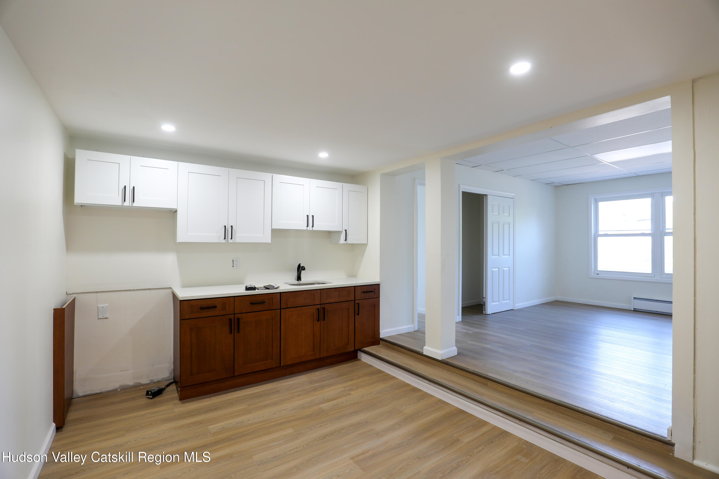 184-186 Broadway 2c