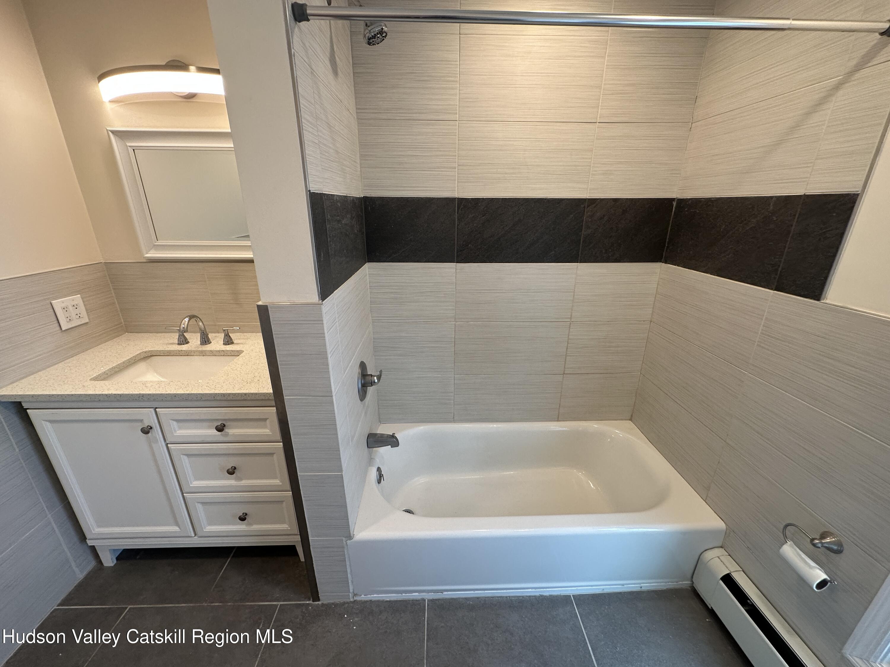 152 Saint James Street 4