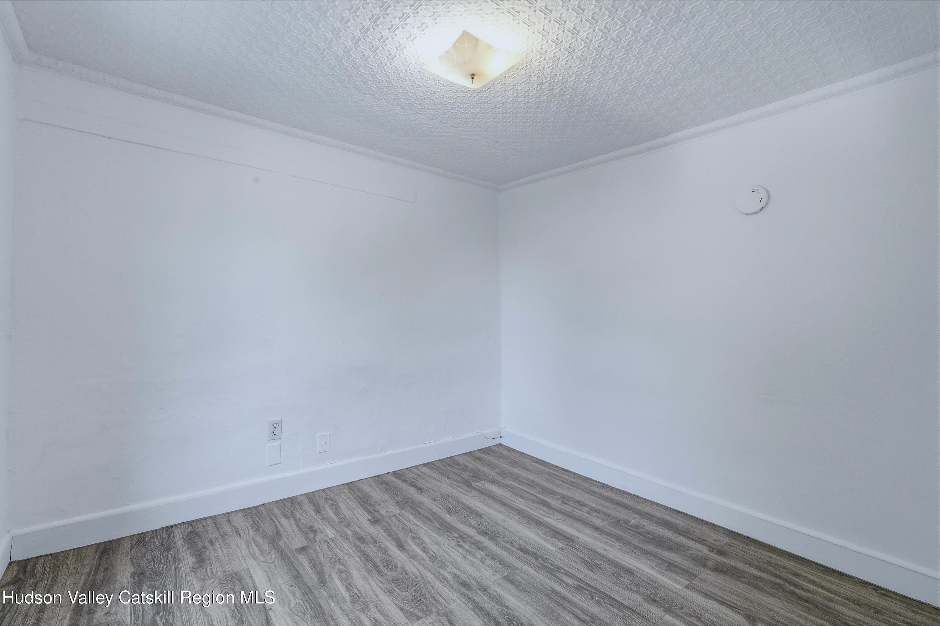 5 Wilbur Avenue