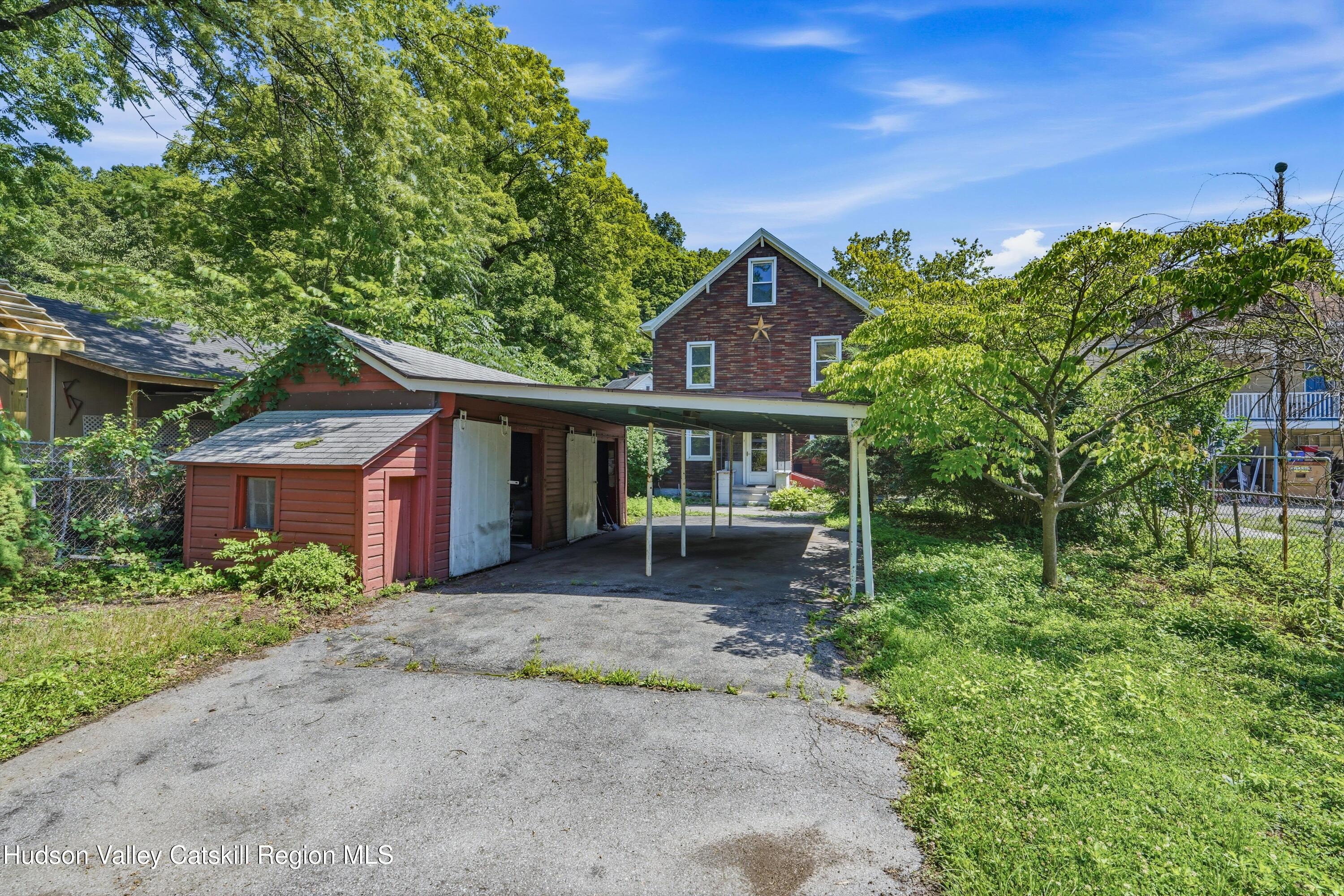 5 Wilbur Avenue