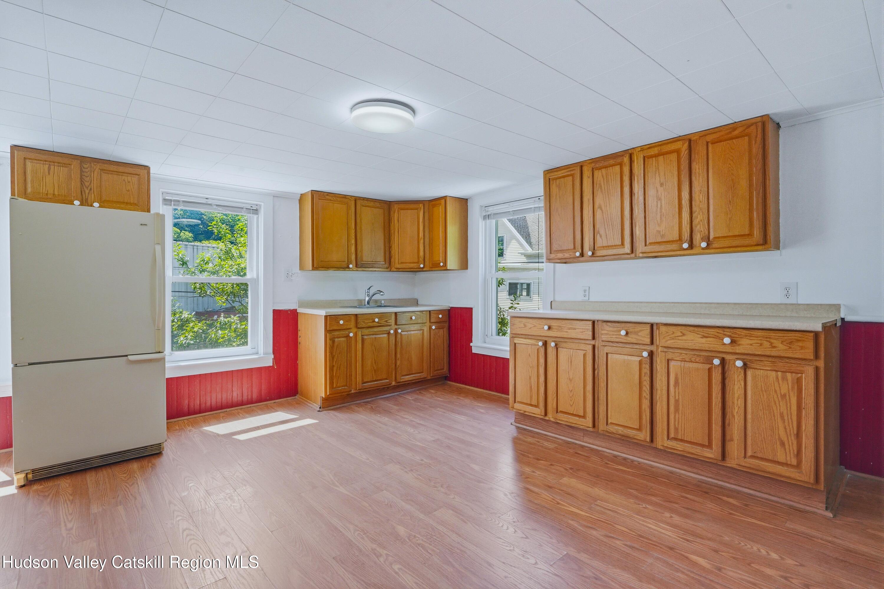5 Wilbur Avenue