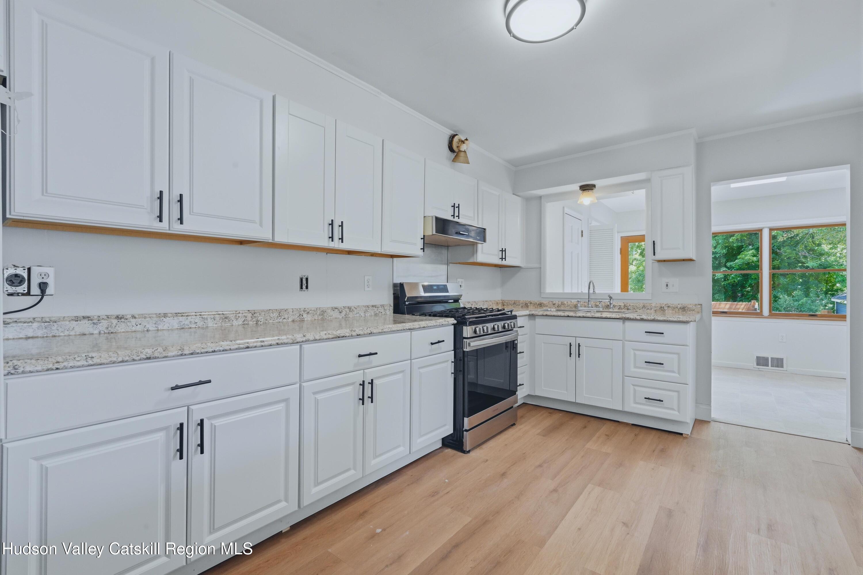 160-164 Washington Avenue