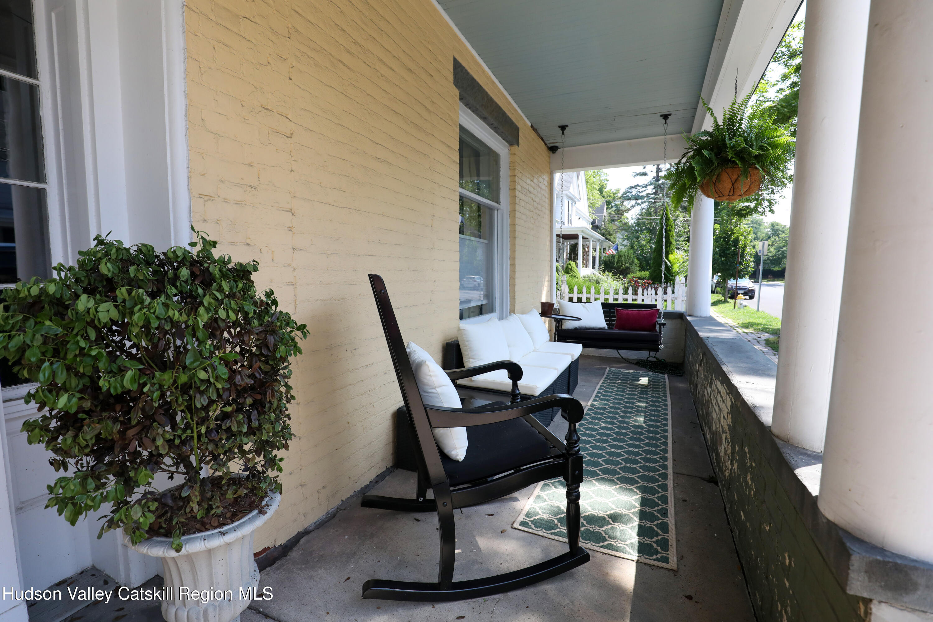 109 Saint James Street 5