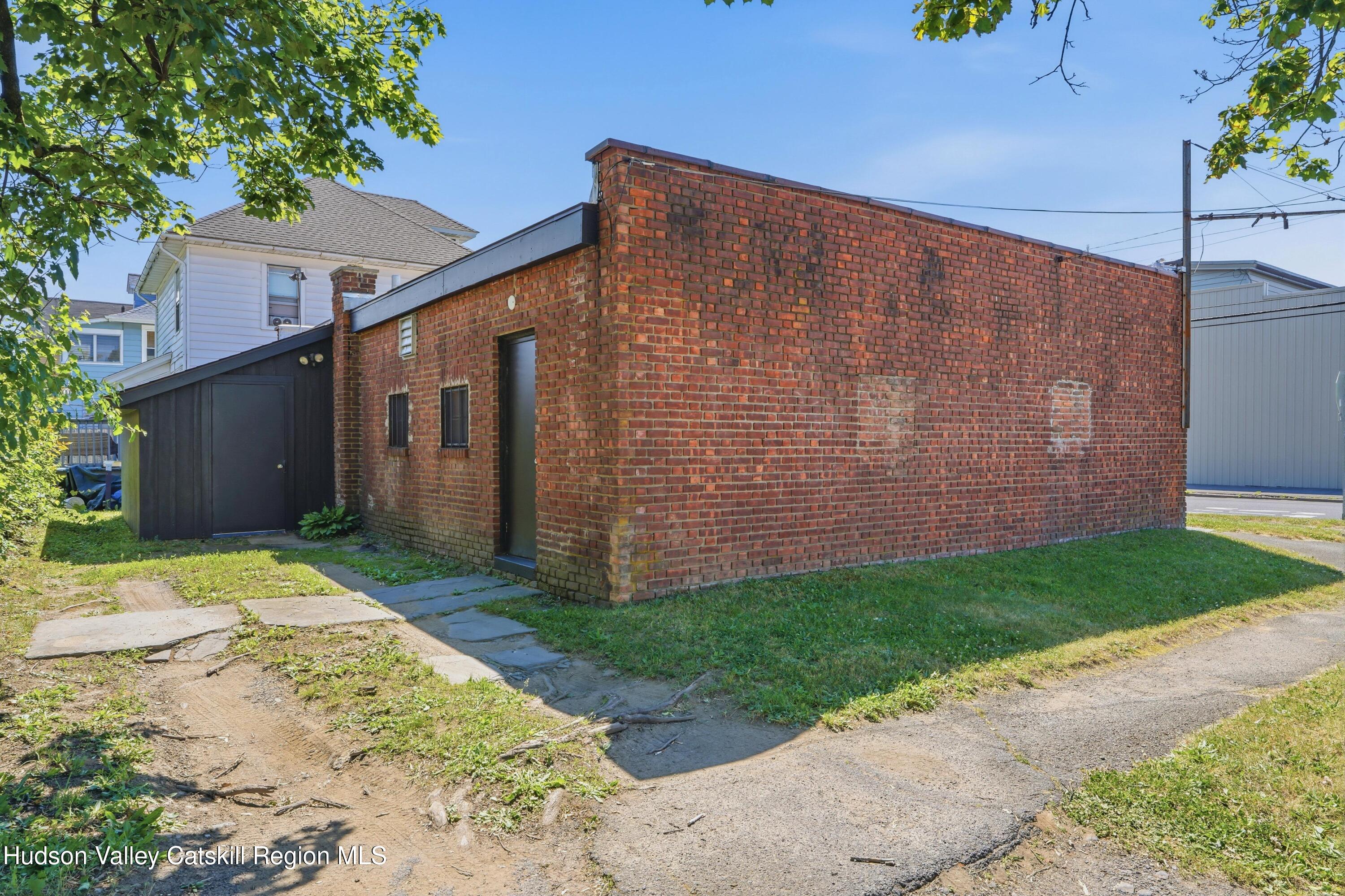 118 Grand Street