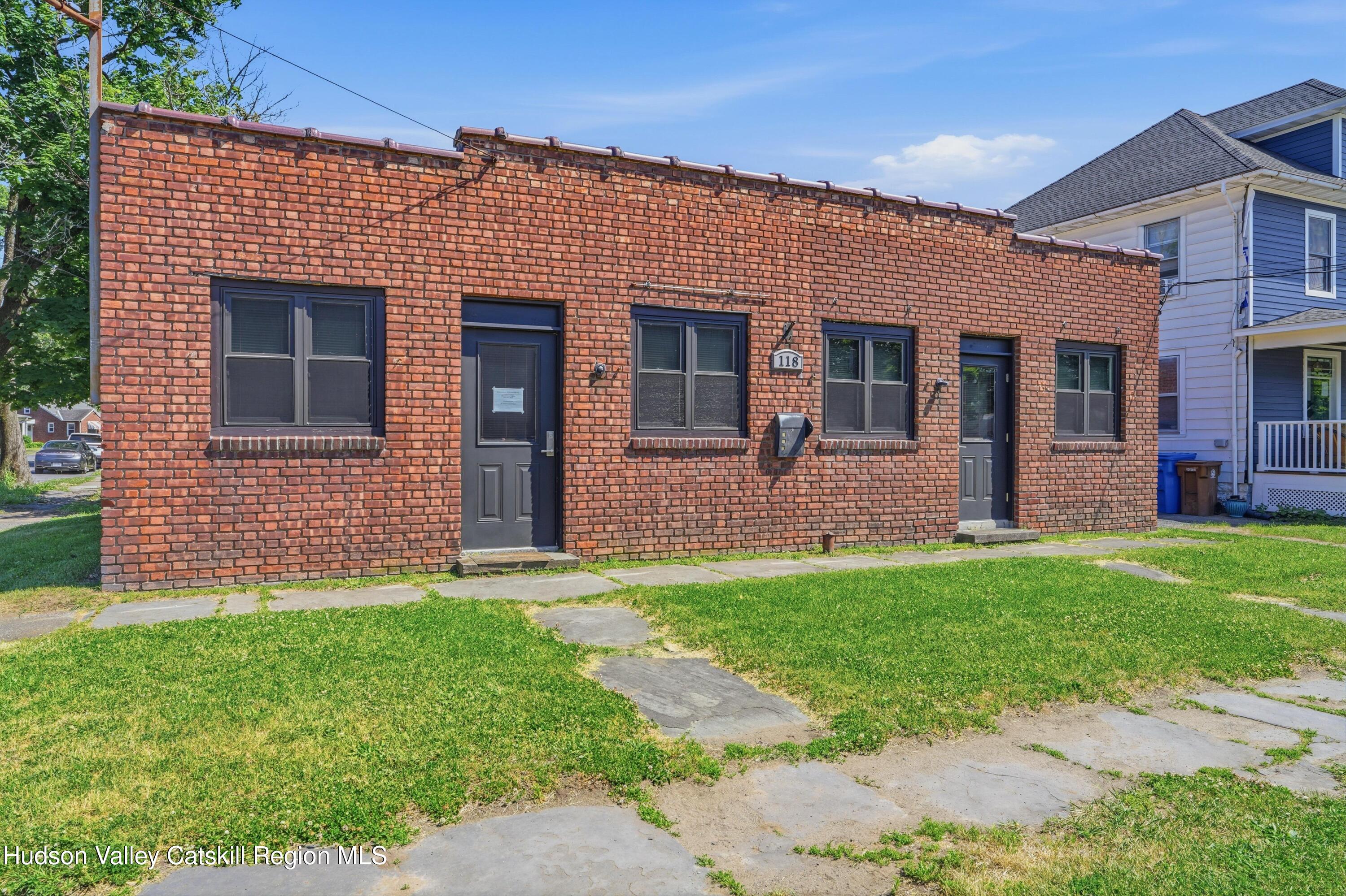 118 Grand Street