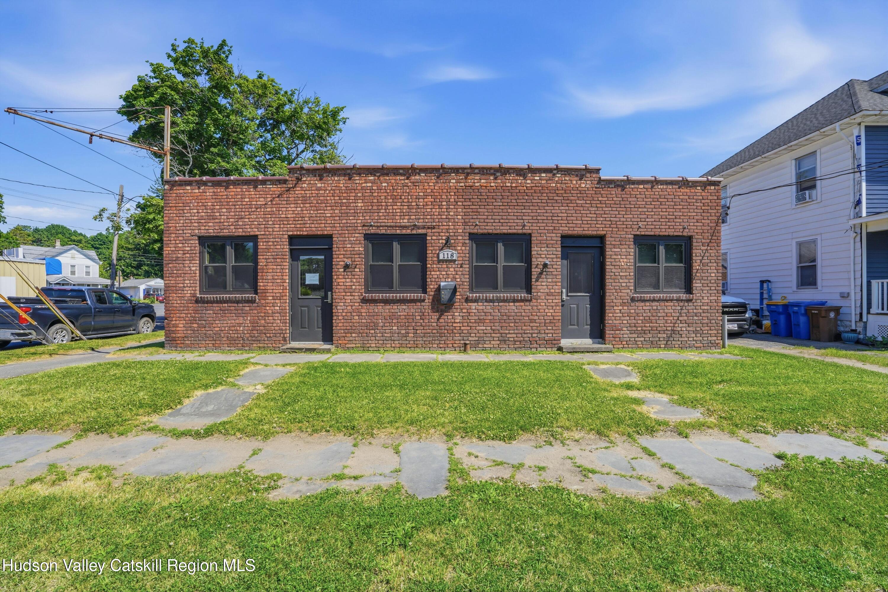 118 Grand Street