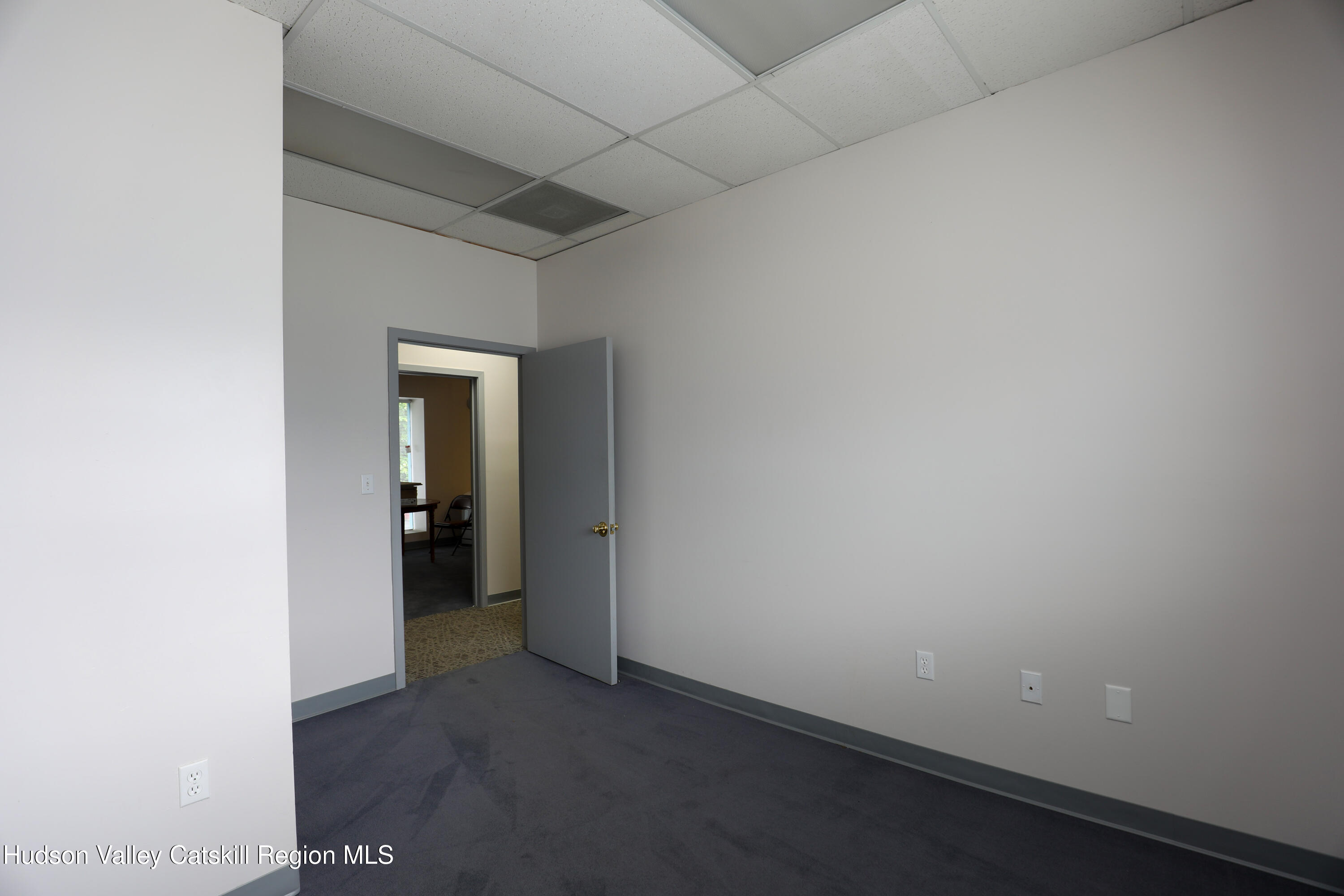 2905 Route 9w 2