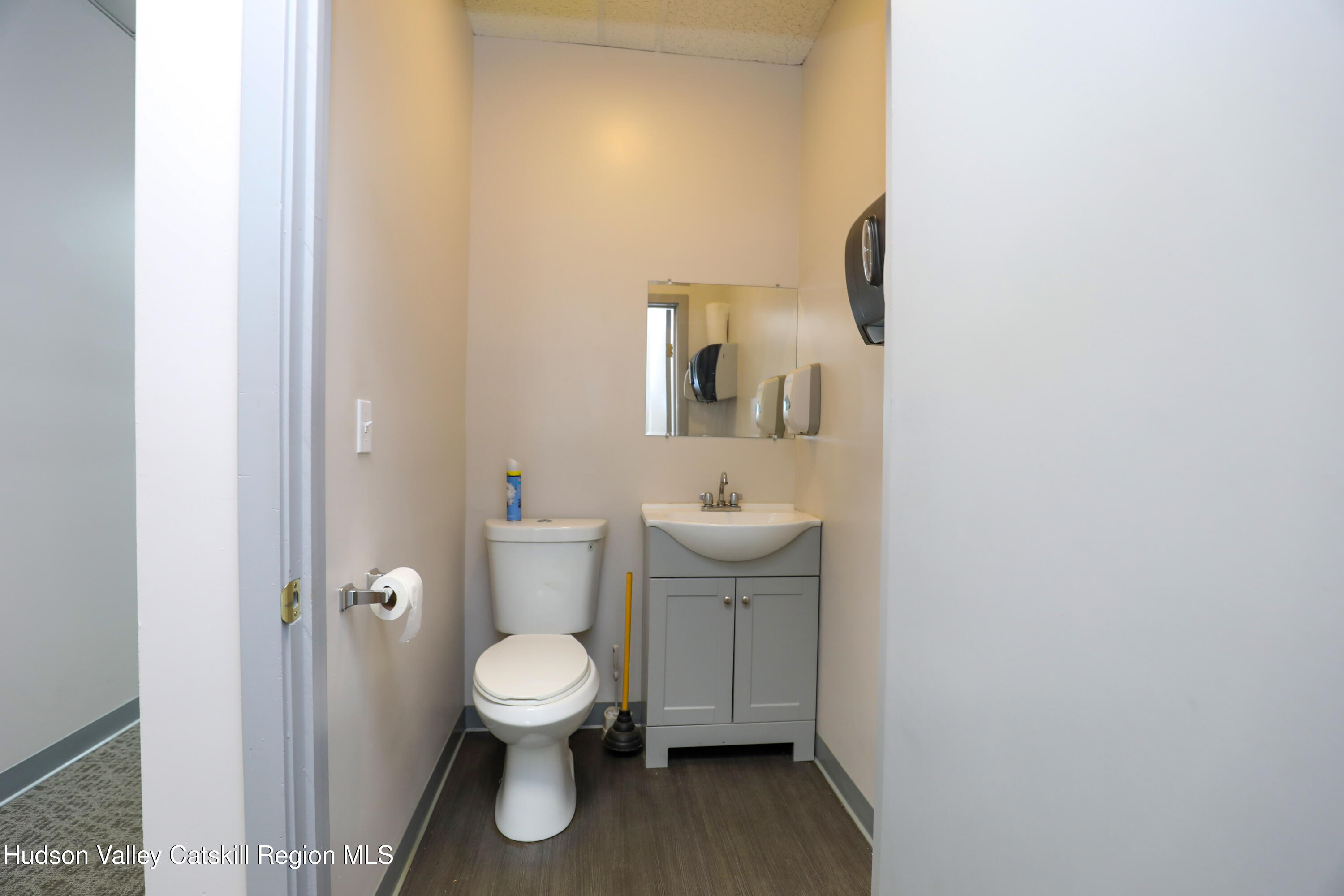 2905 Route 9w 2