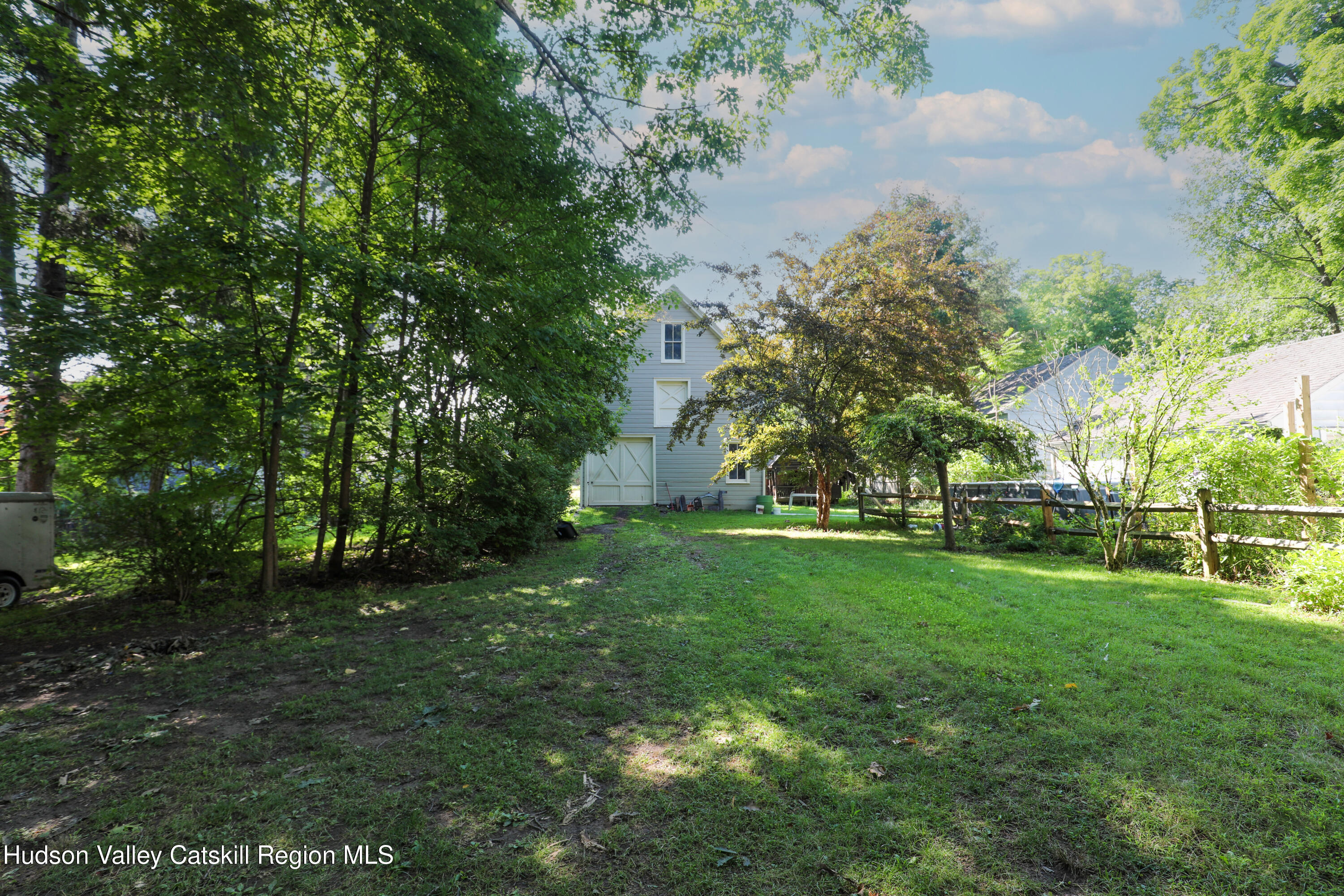 12-16 Lounsbury Place