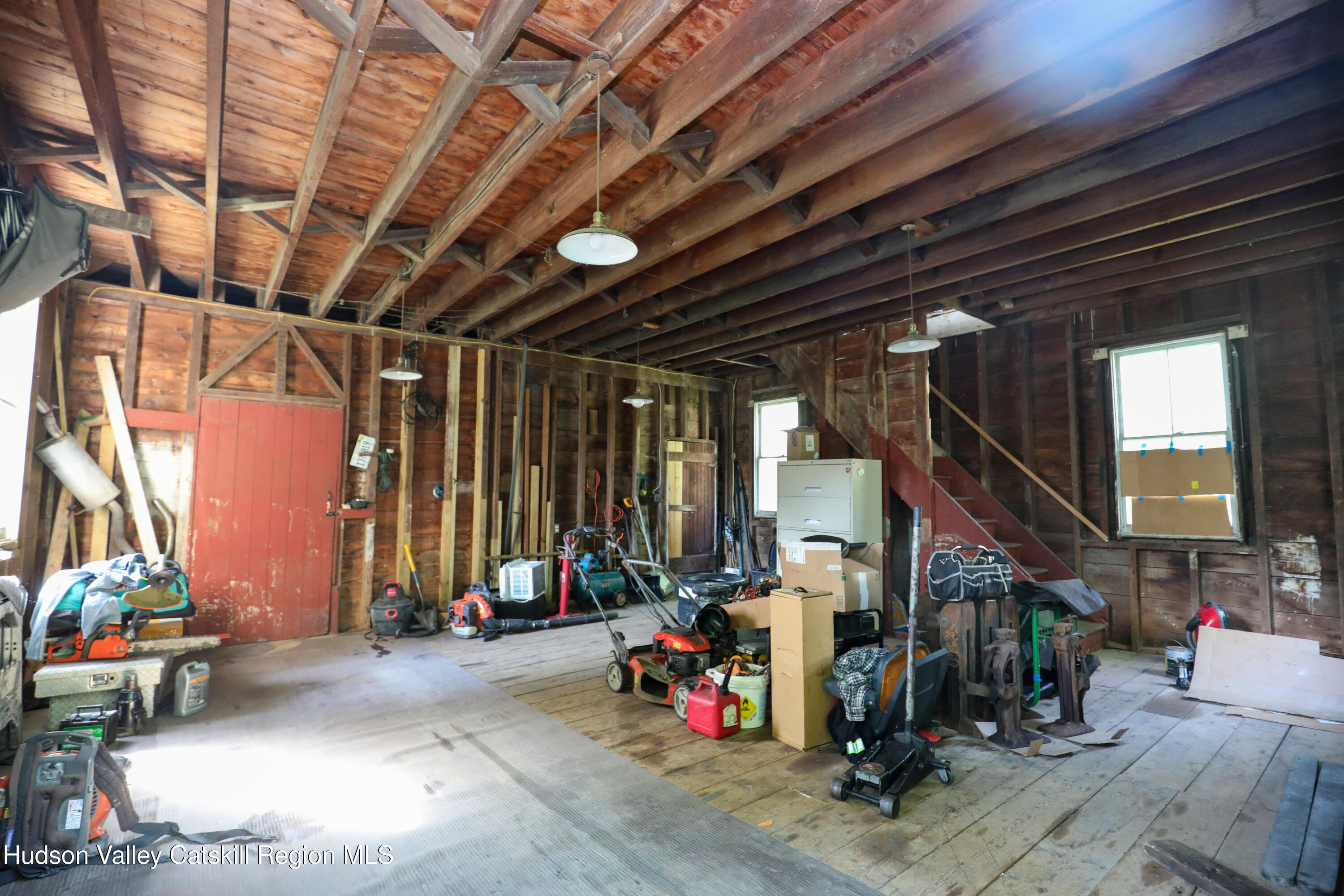 12-16 Lounsbury Place
