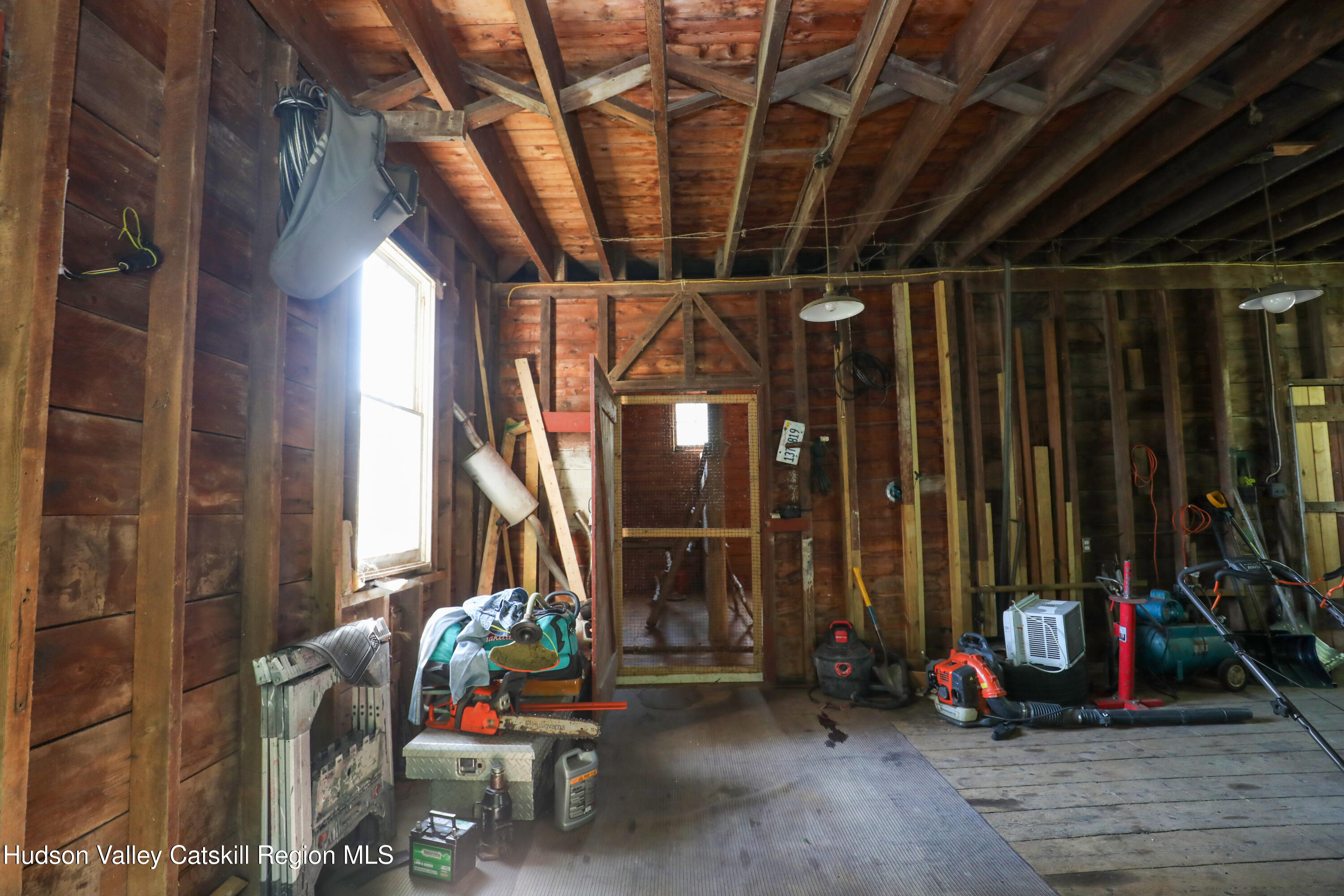 12-16 Lounsbury Place