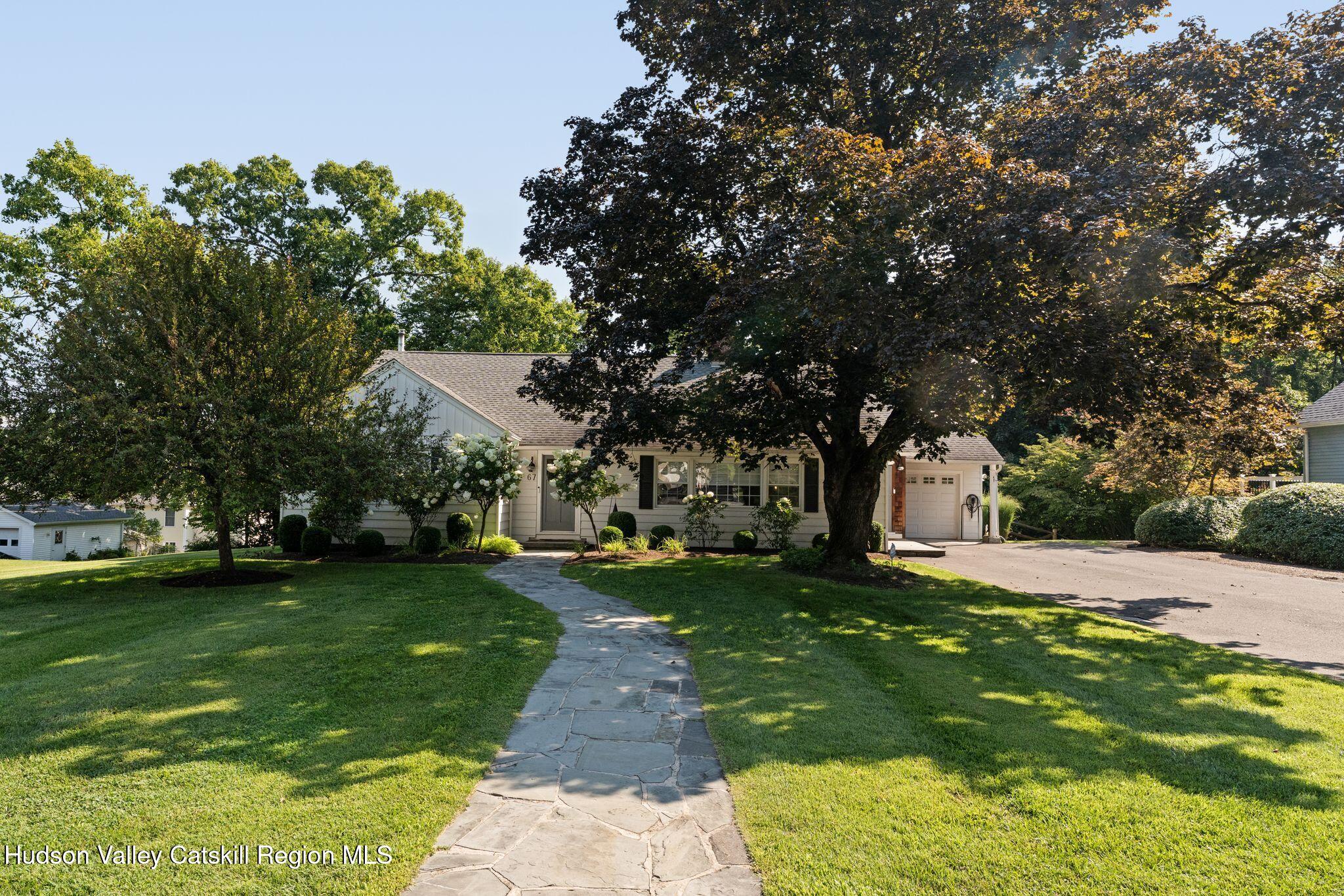67 Dunneman Avenue