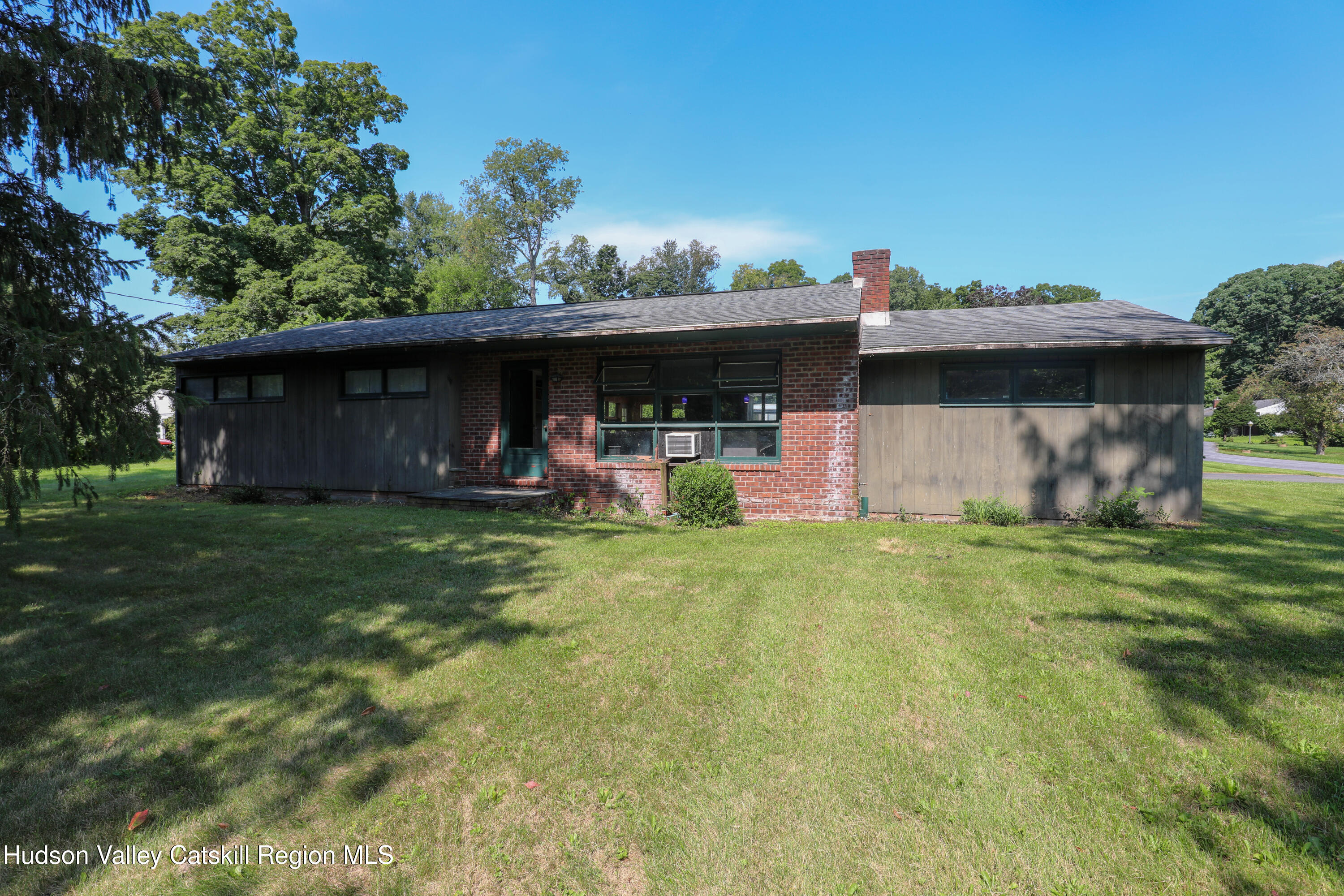 203 Maple Lane