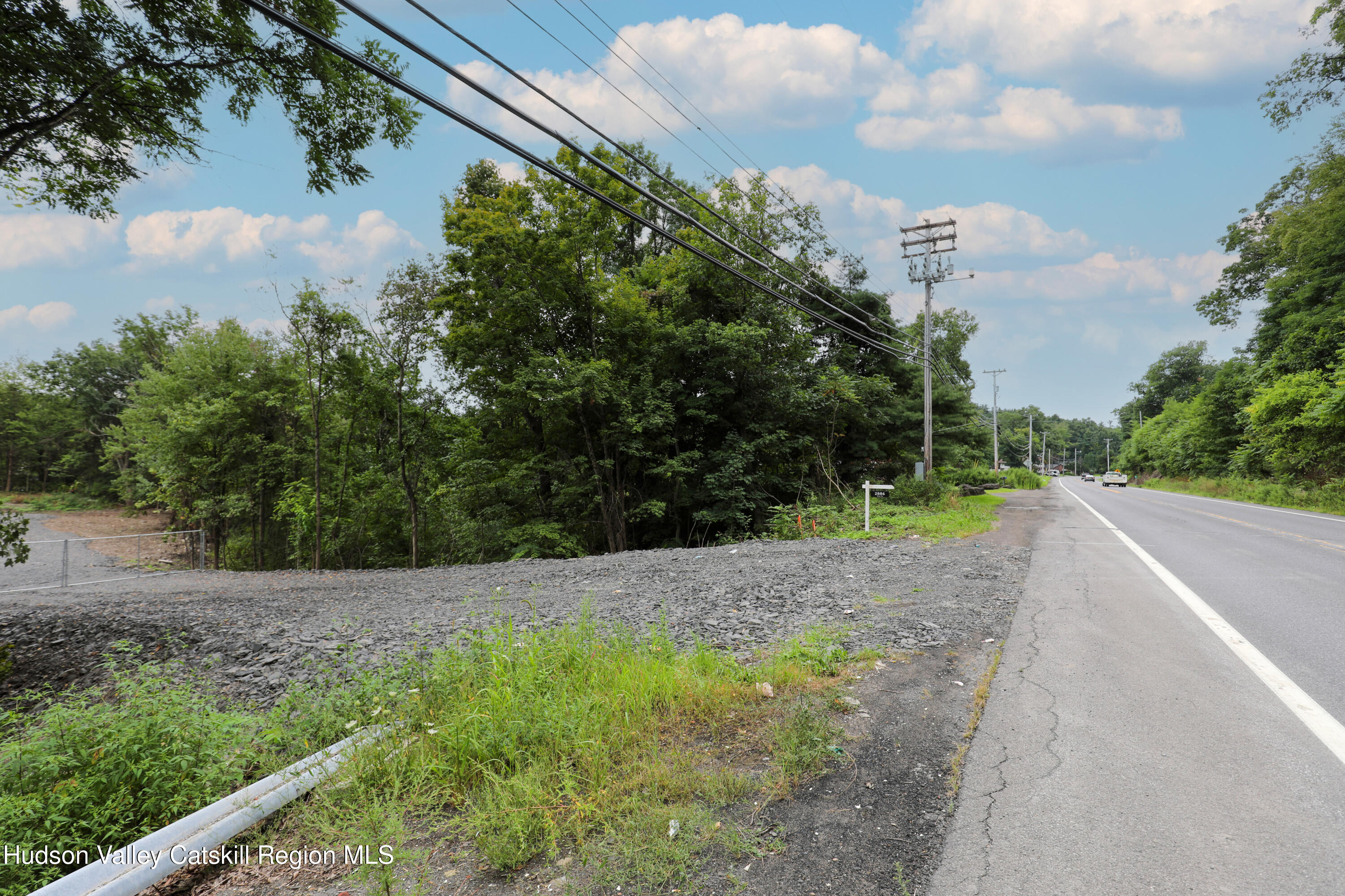 2286 Route 9w