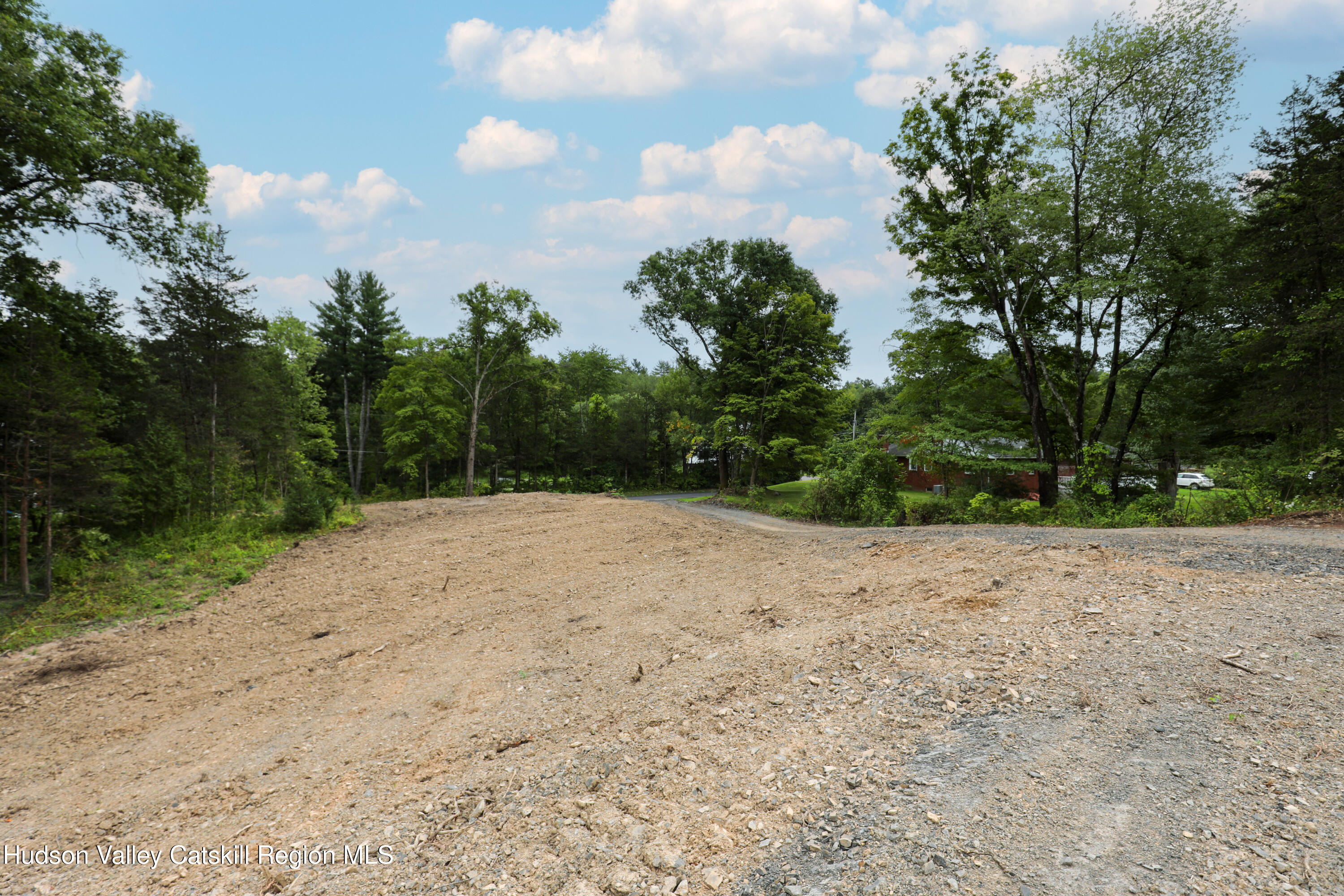2286 Route 9w