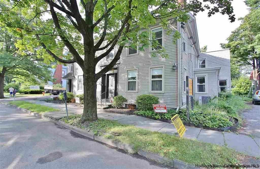 231 Clinton Avenue