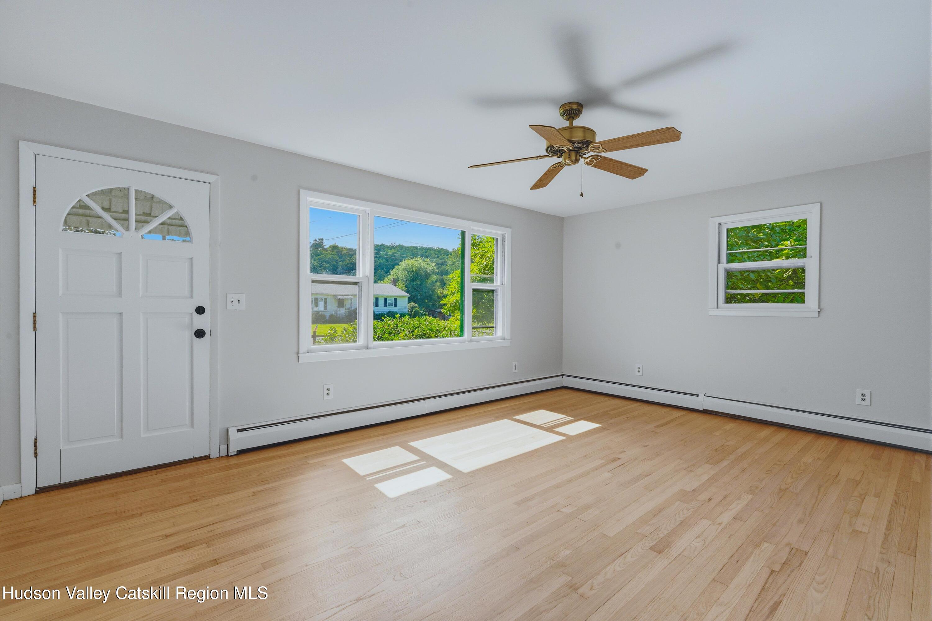 529 Lakeview Terrace