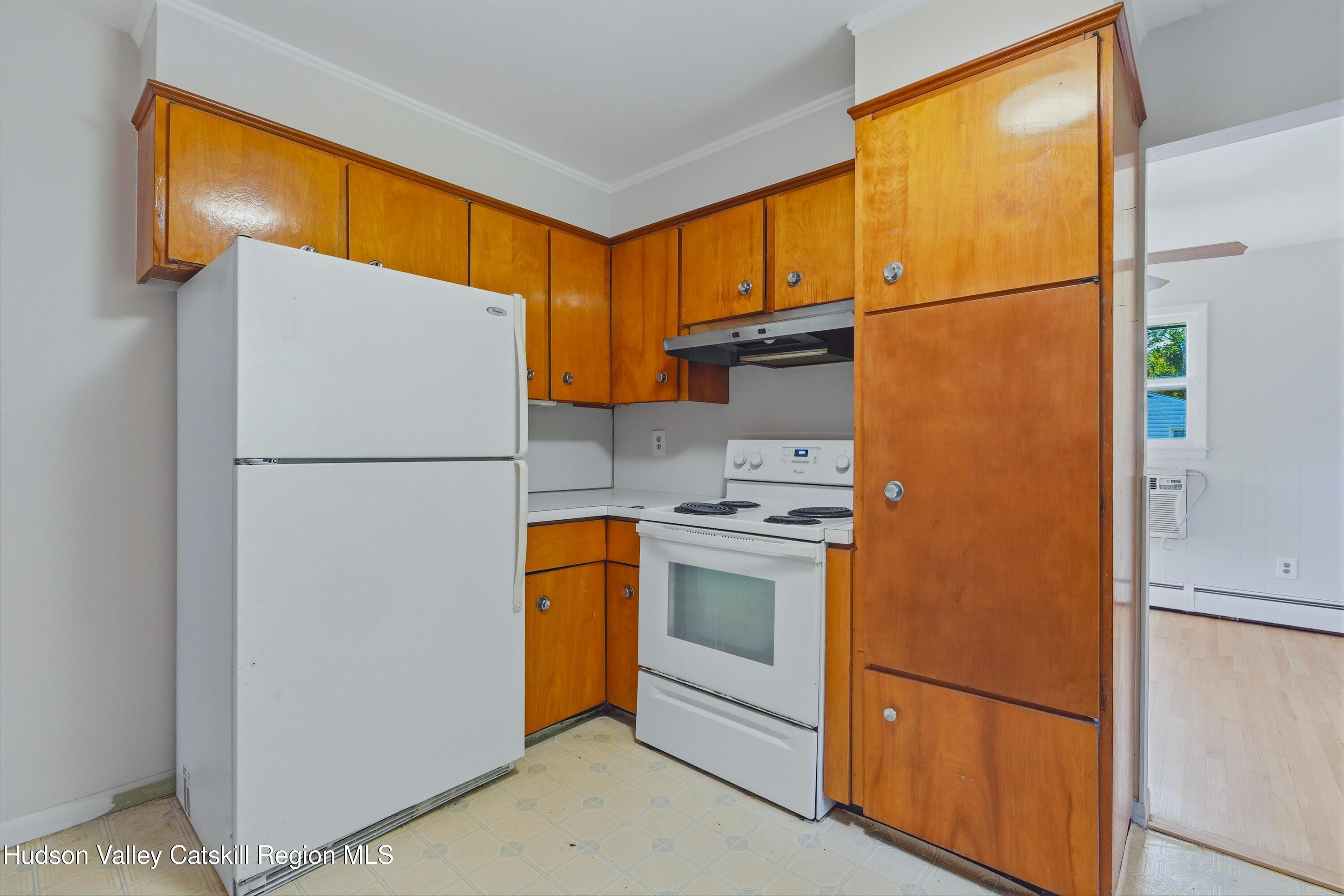529 Lakeview Terrace
