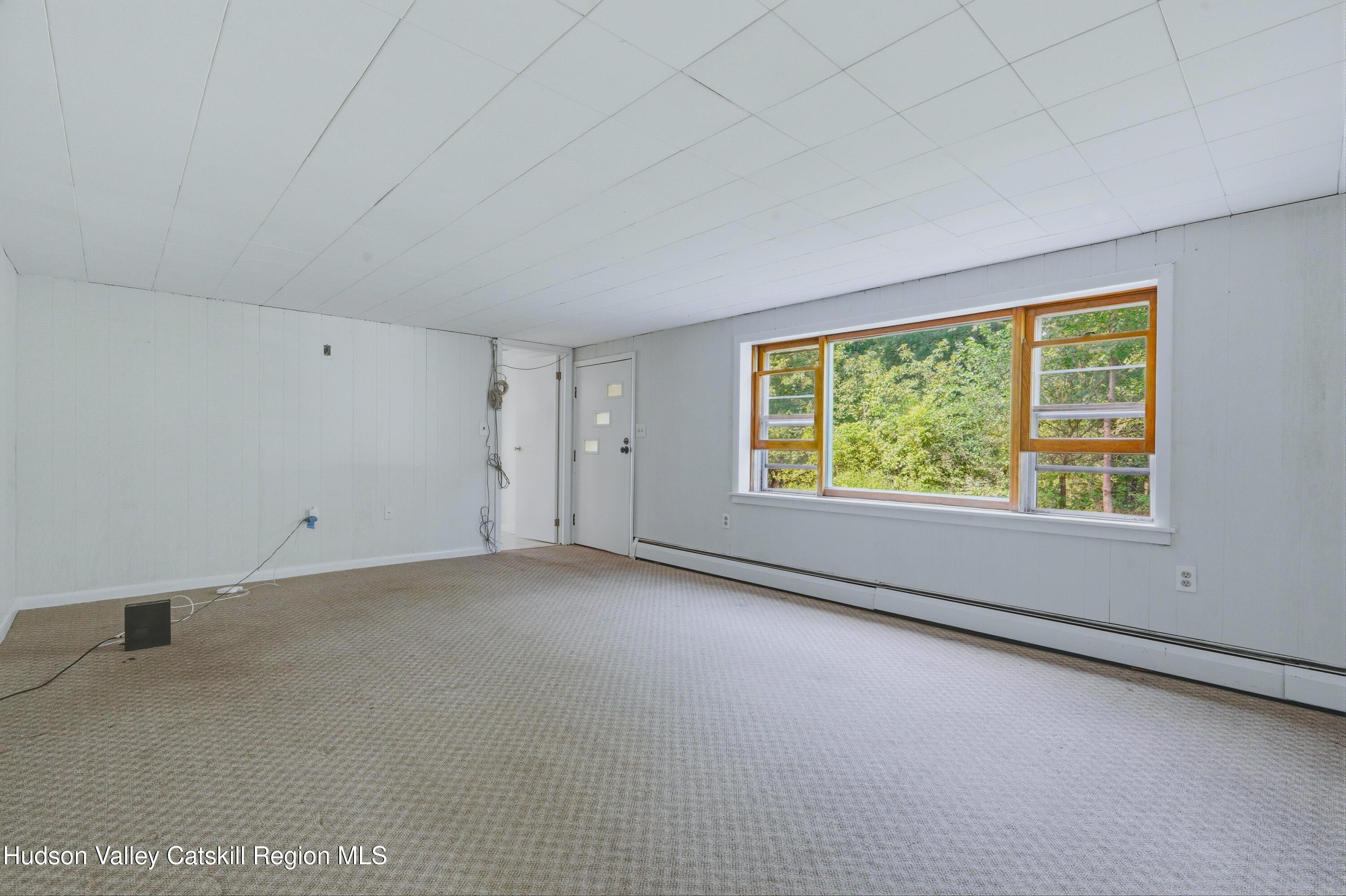 529 Lakeview Terrace