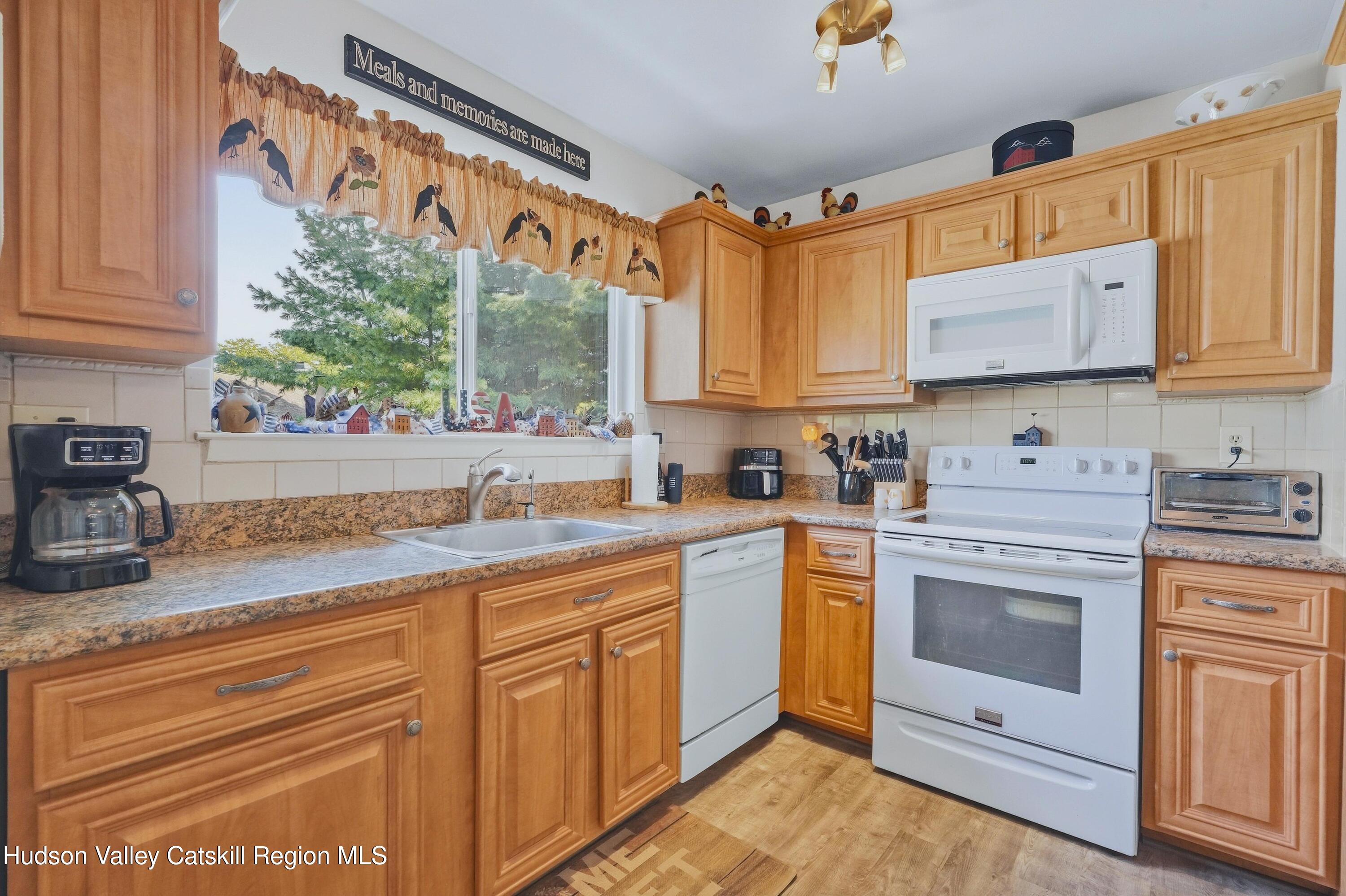 38 Genesee Avenue