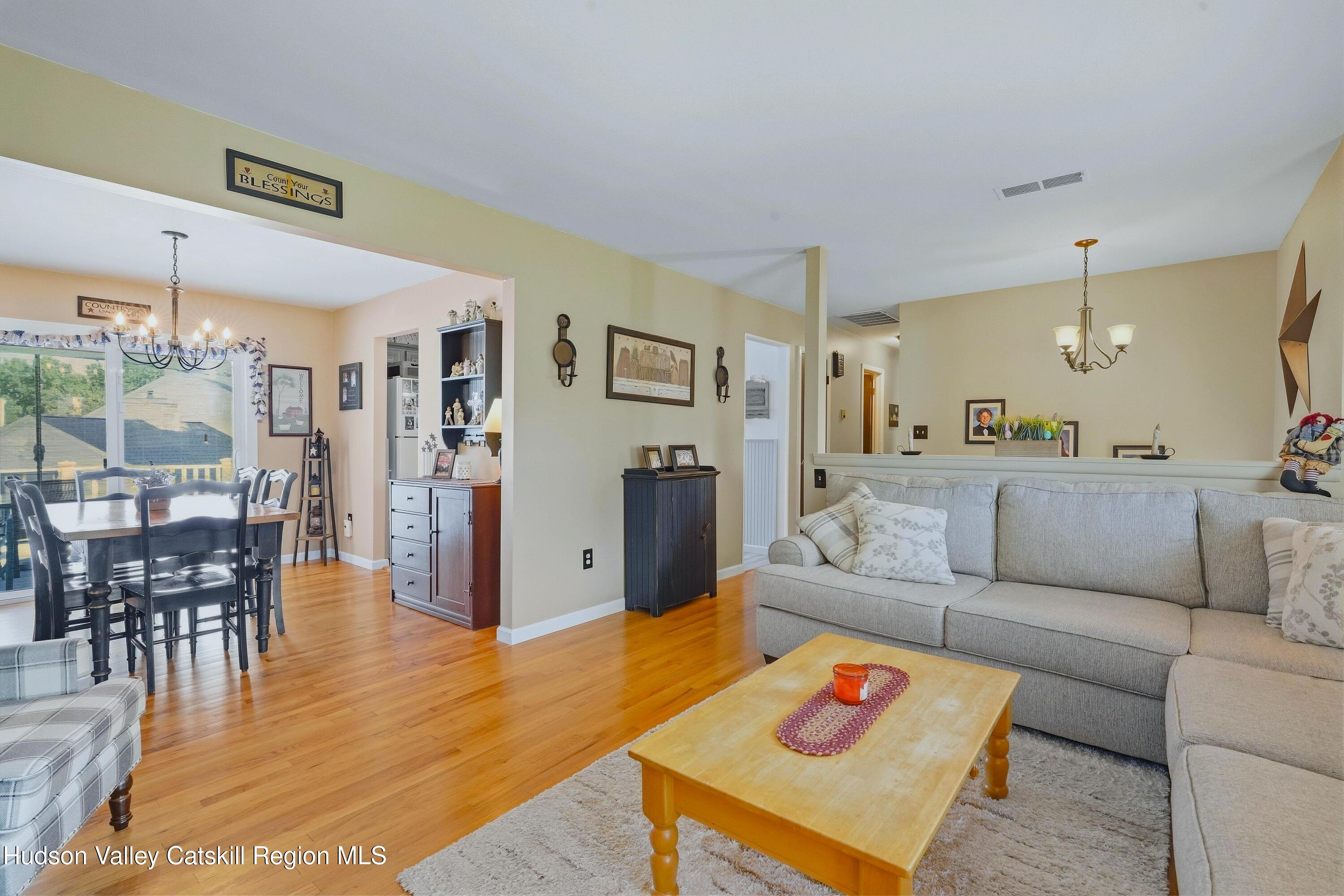 38 Genesee Avenue