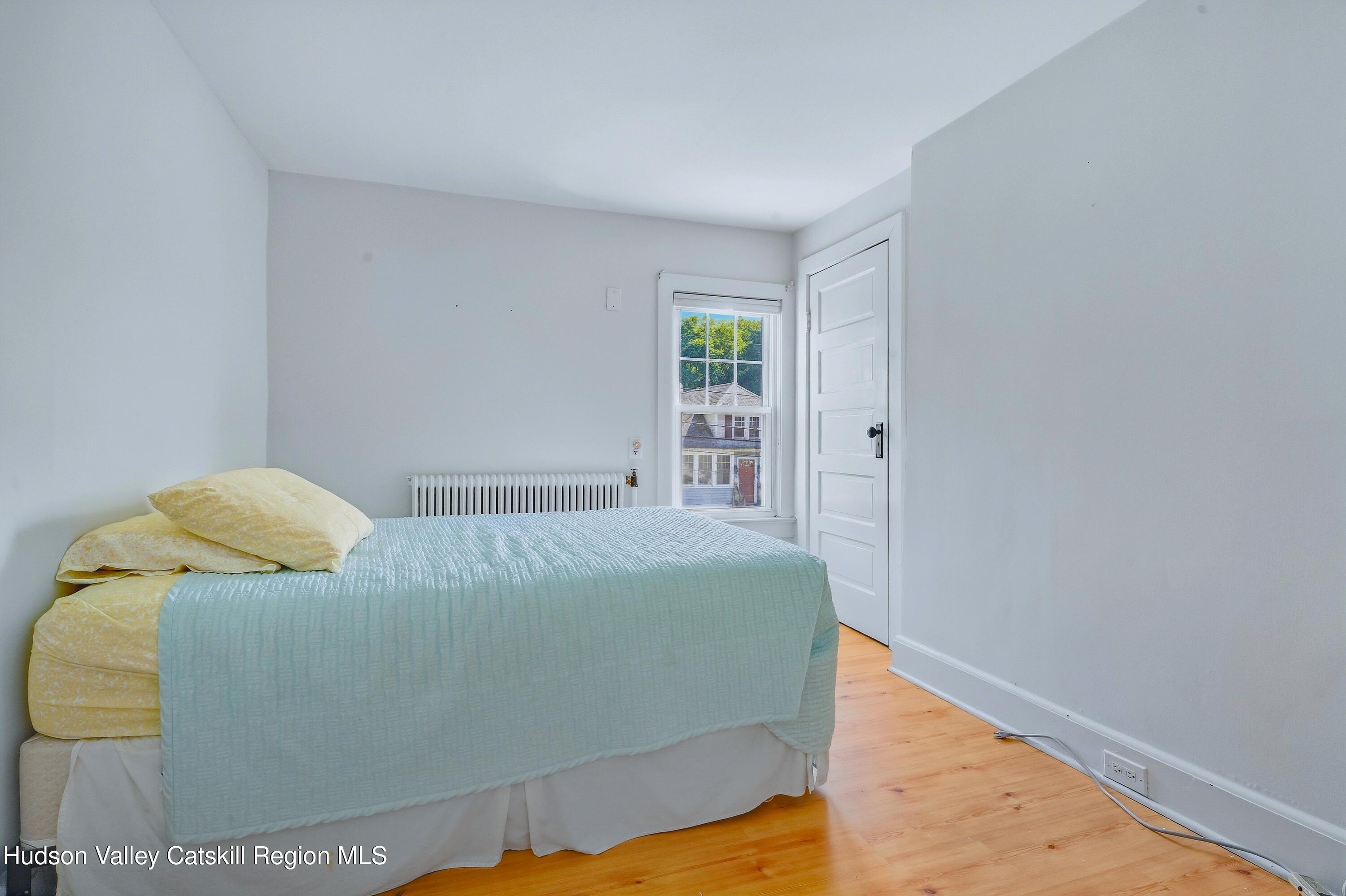10 Linwood Place