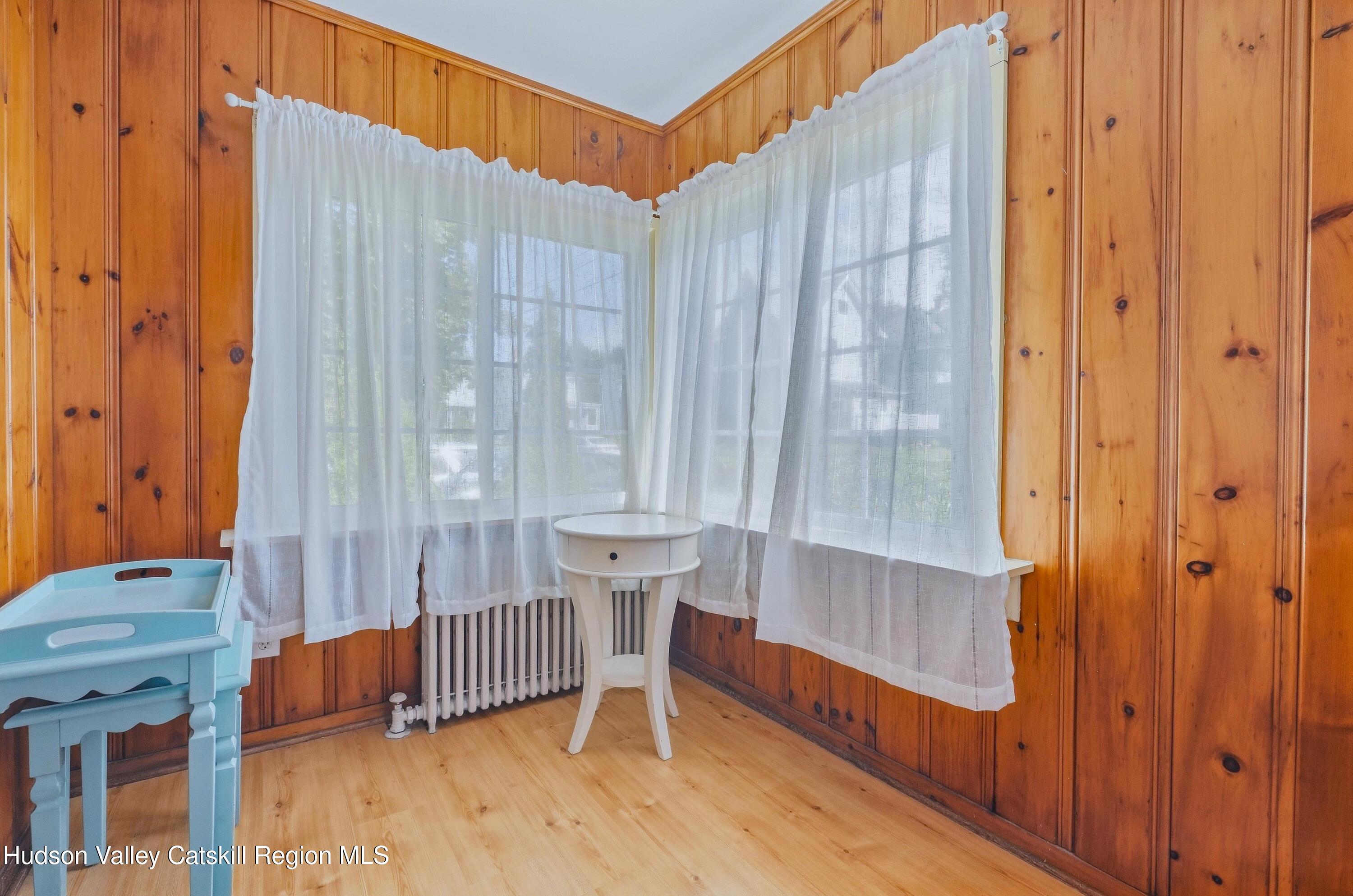 10 Linwood Place