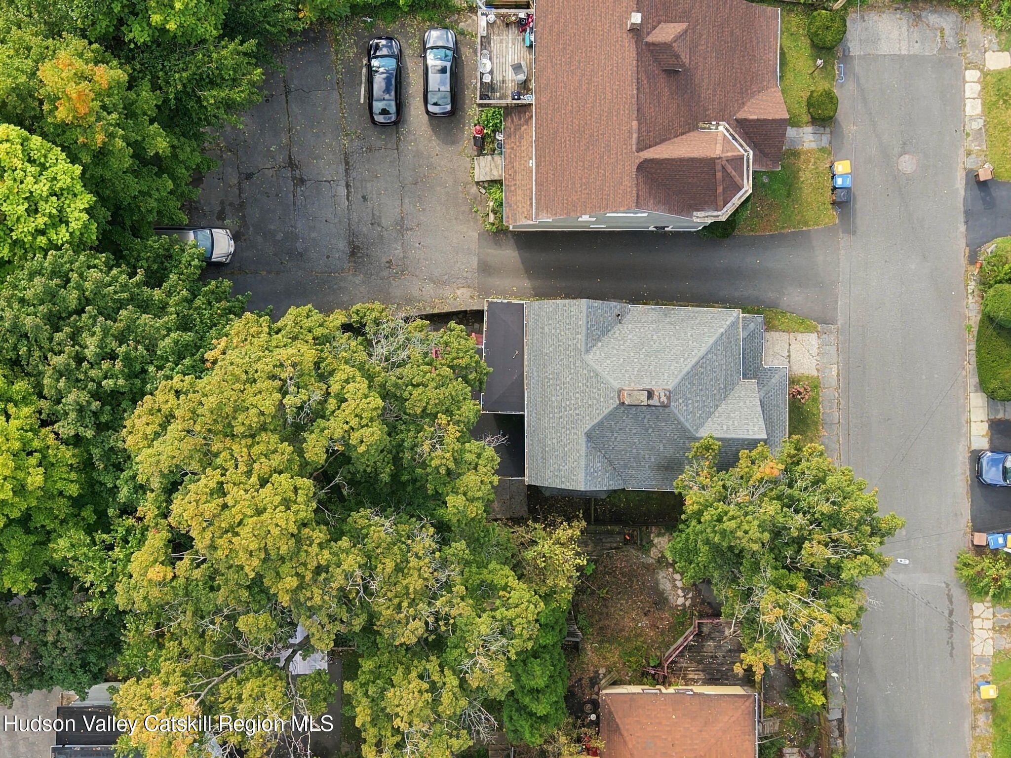 6 Saint James Court