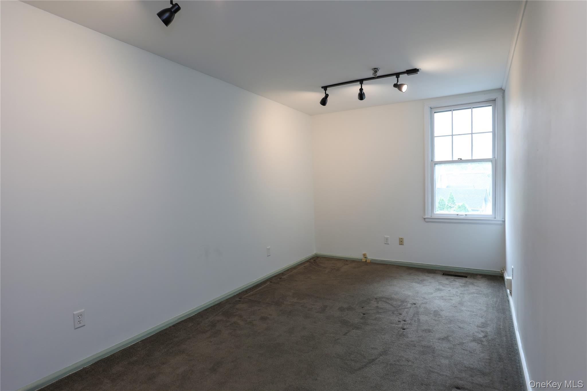 159 Green Street Unit: 24a