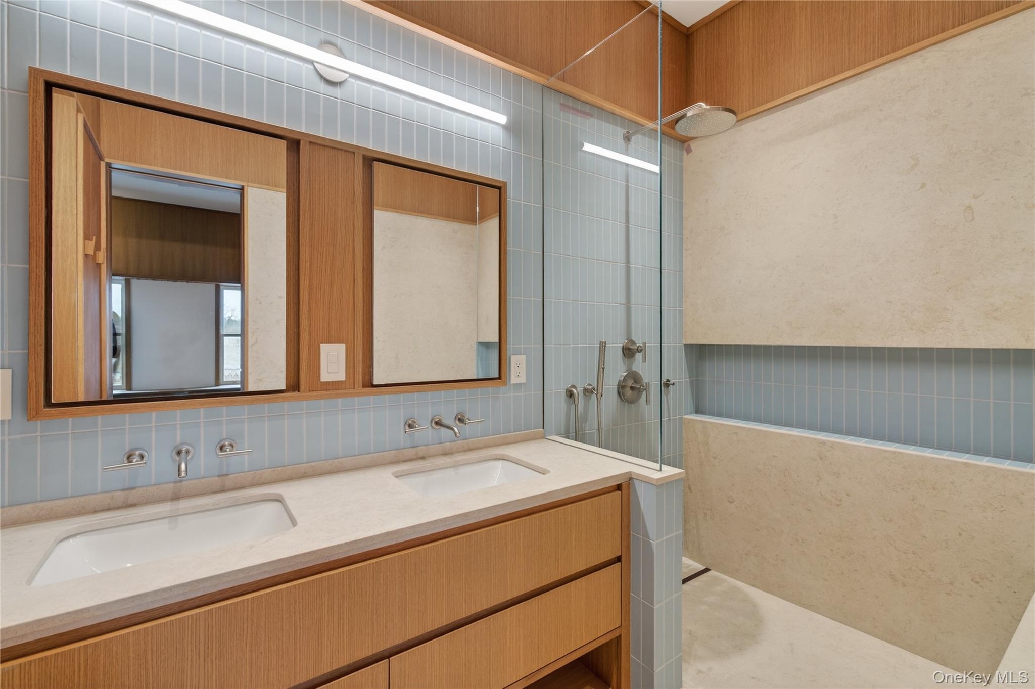 316 Wall Street Unit: 2