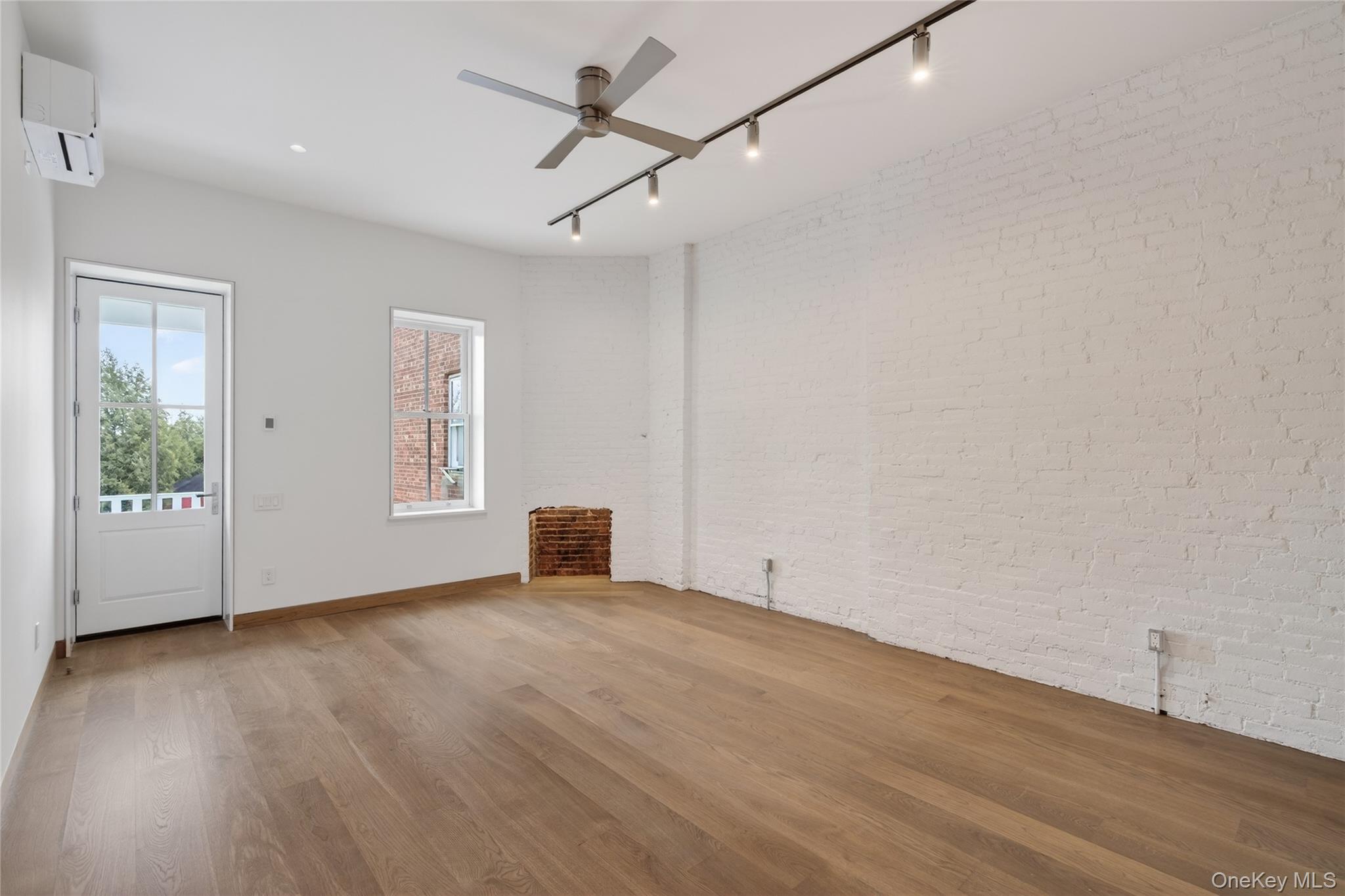 316 Wall Street Unit: 2