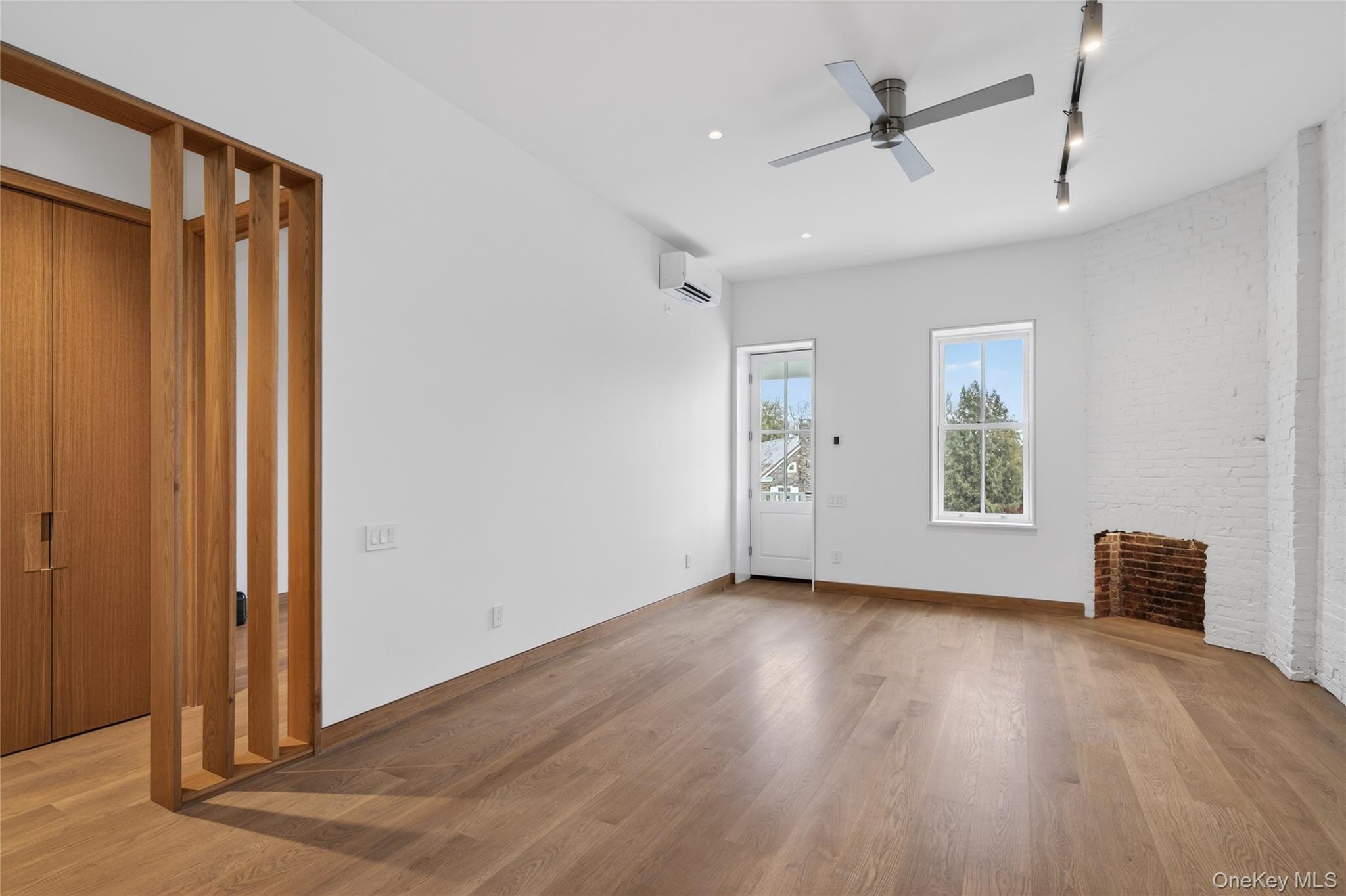 316 Wall Street Unit: 2