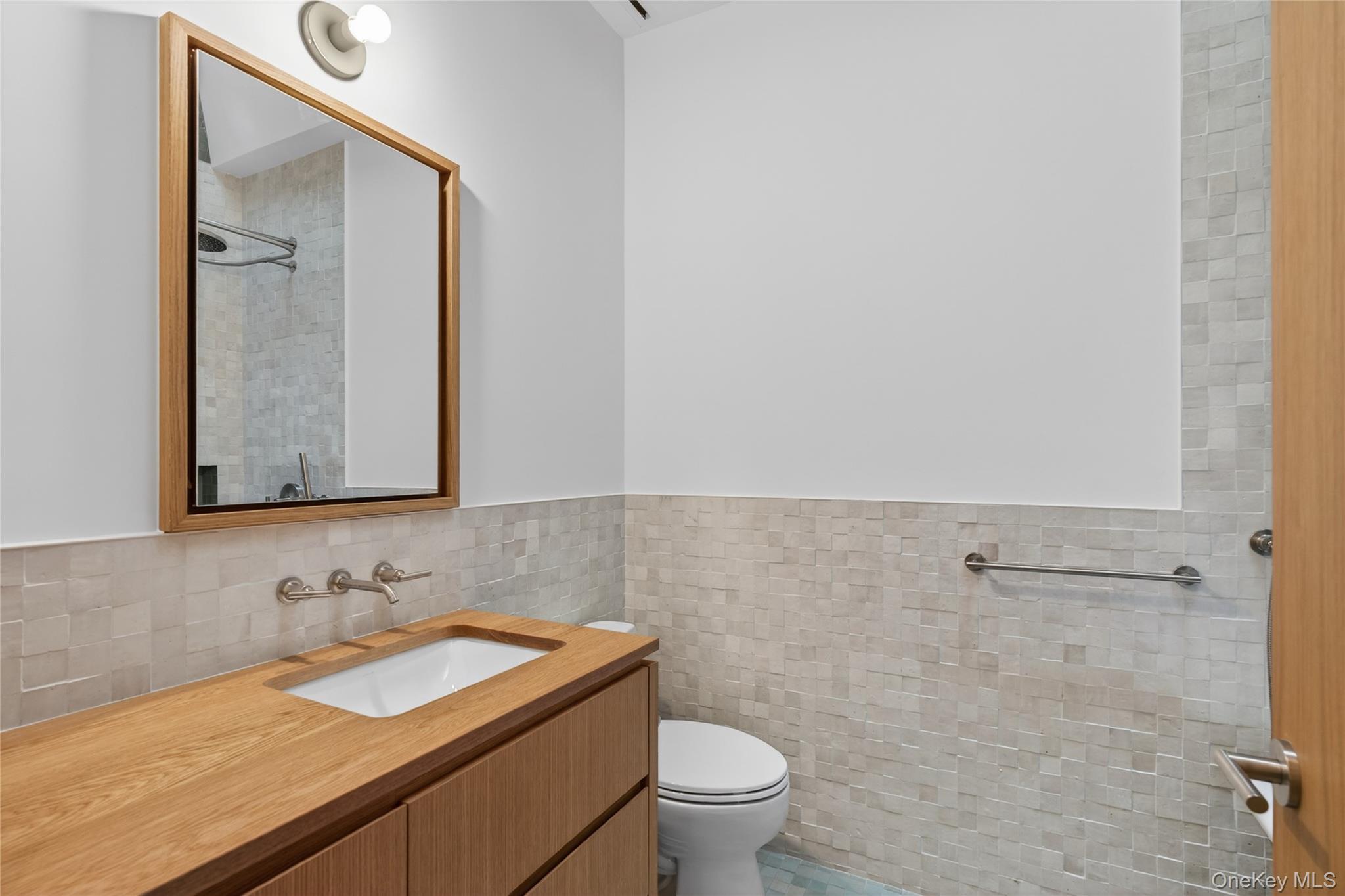 316 Wall Street Unit: 2