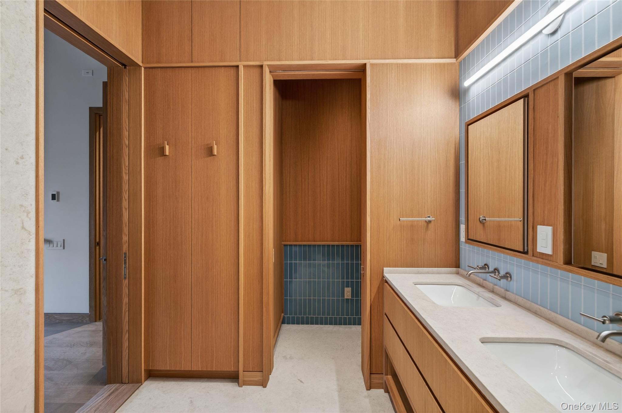 316 Wall Street Unit: 2