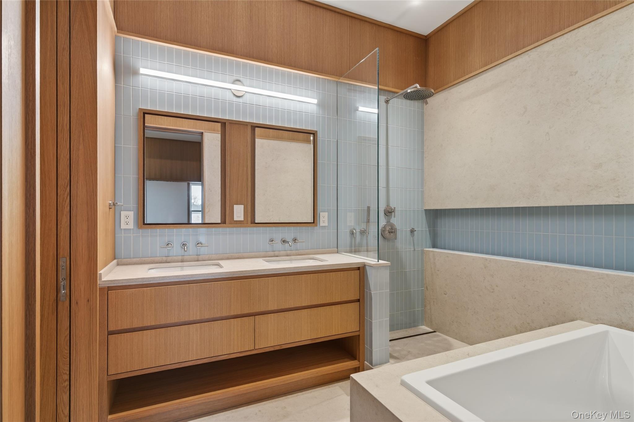 316 Wall Street Unit: 2