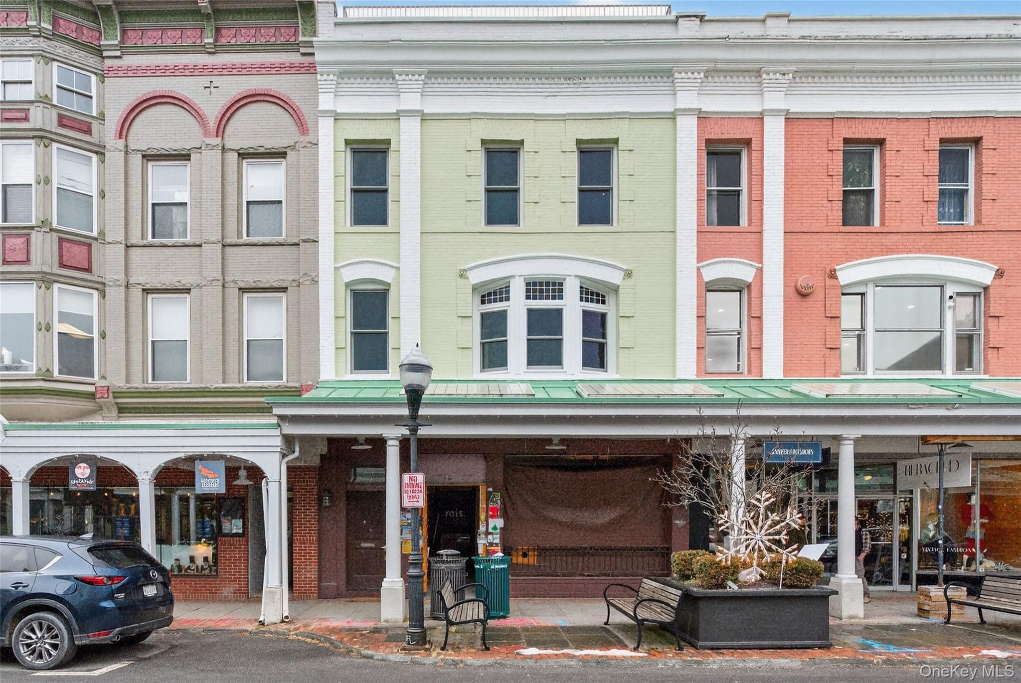 316 Wall Street Unit: 1