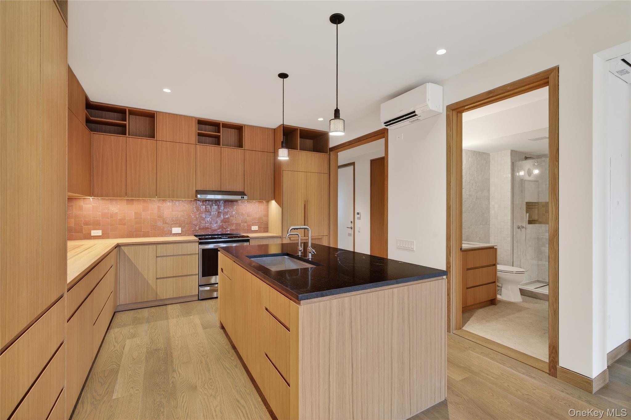 316 Wall Street Unit: 1