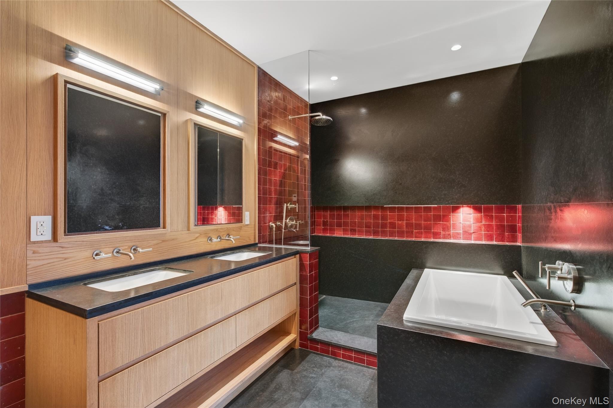 316 Wall Street Unit: 1