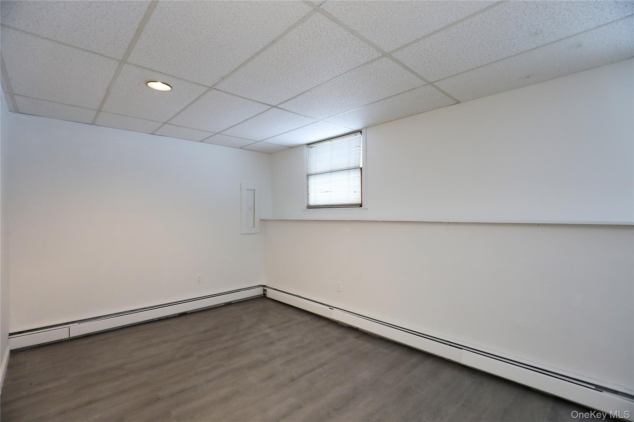 38 Roxanne Boulevard