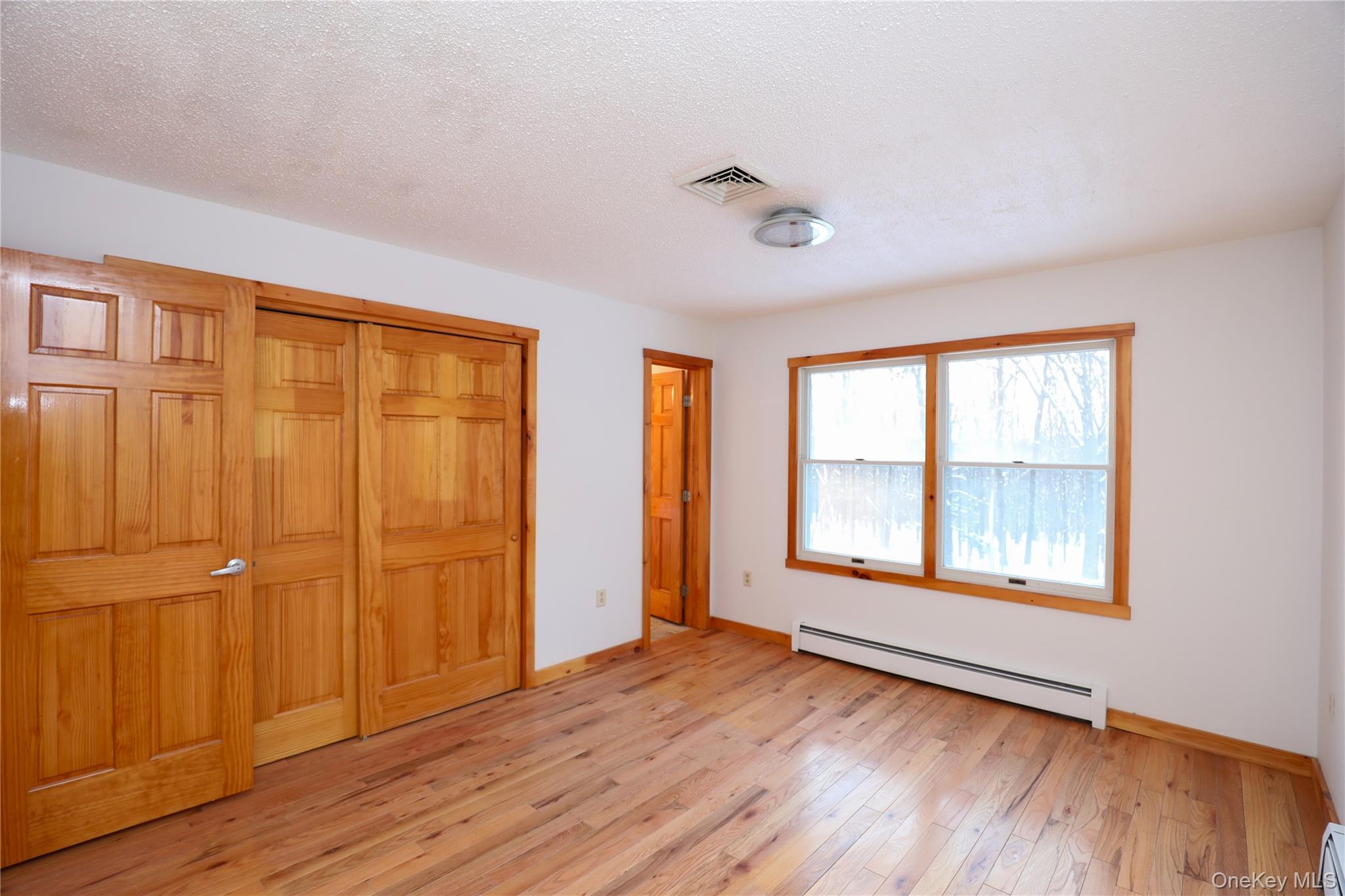 38 Roxanne Boulevard