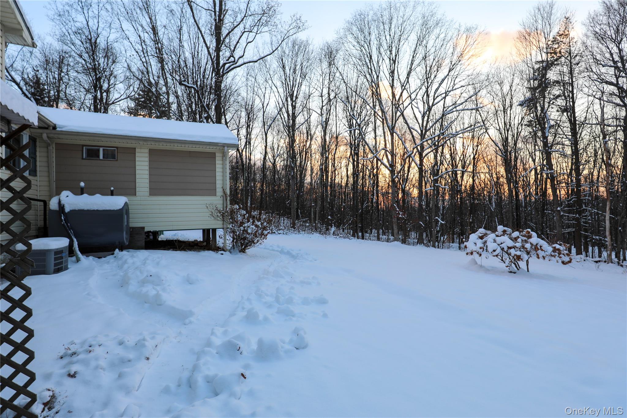 38 Roxanne Boulevard