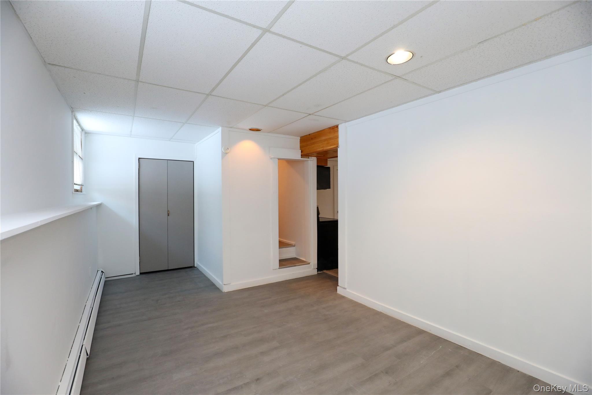 38 Roxanne Boulevard